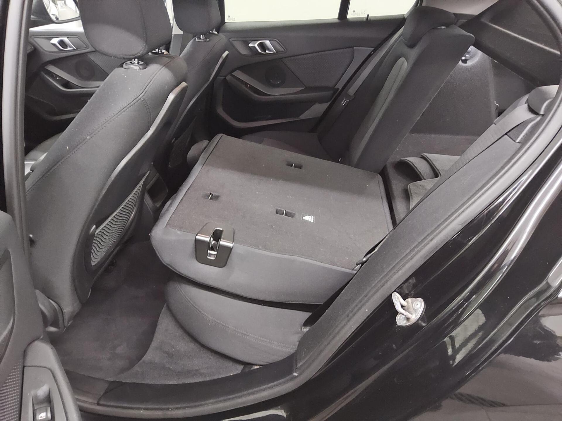 BMW 118iA Advantage Navi LC Pro LED 13