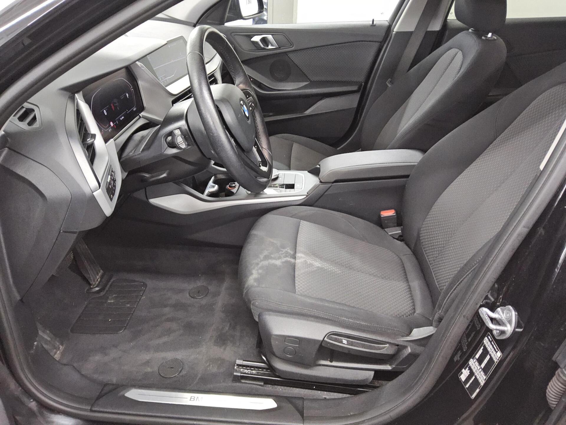 BMW 118iA Advantage Navi LC Pro LED 9