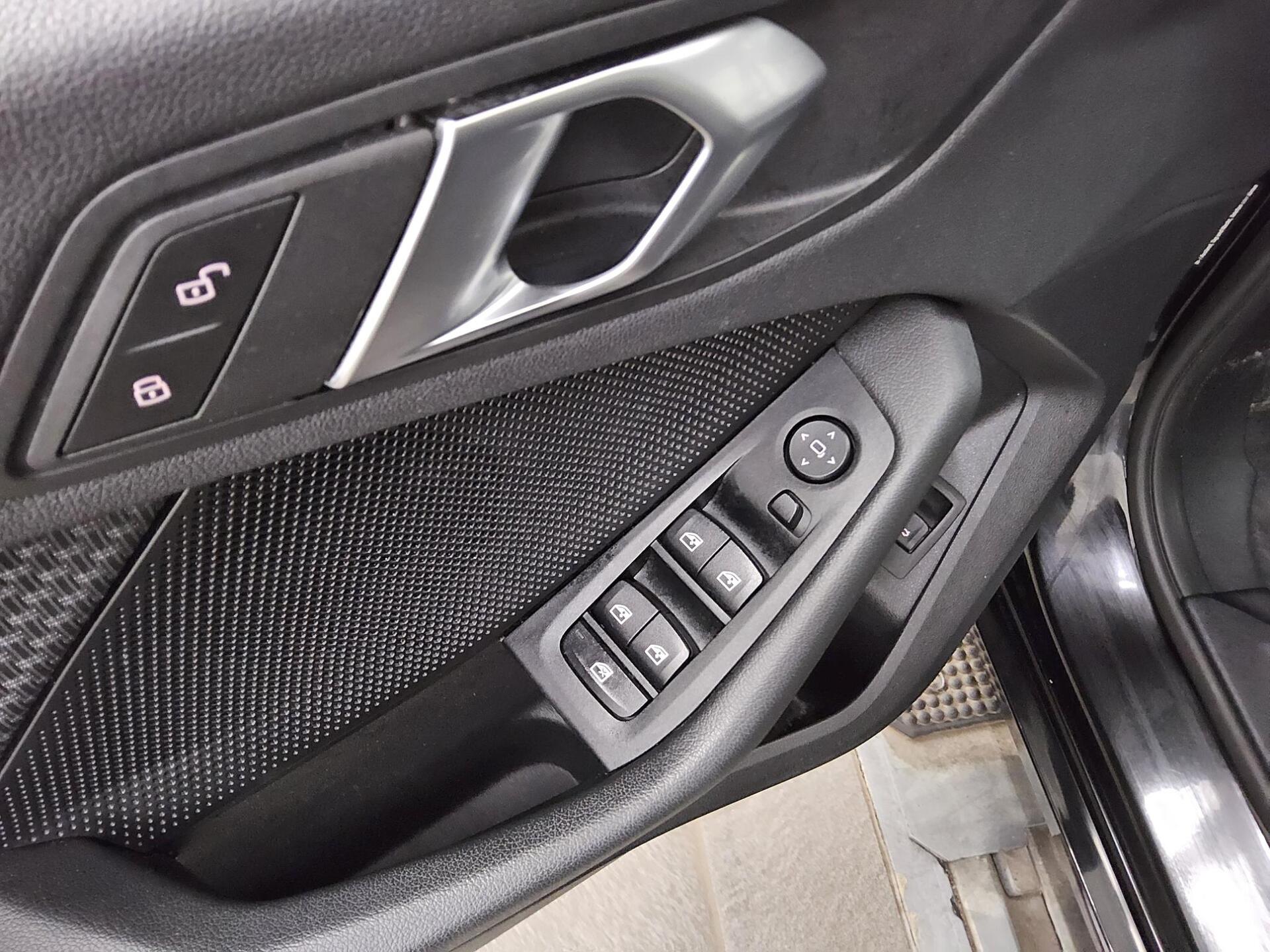 BMW 118iA Advantage Navi LC Pro LED 10