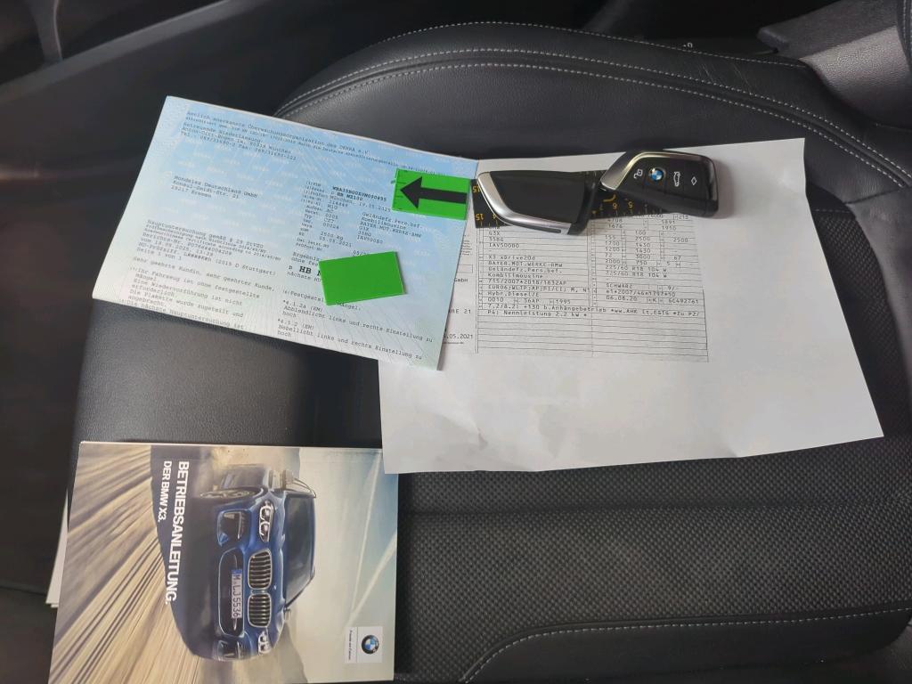 BMW X3 Advantage NAVI KLIMAAUT SHZ PDC LED 11