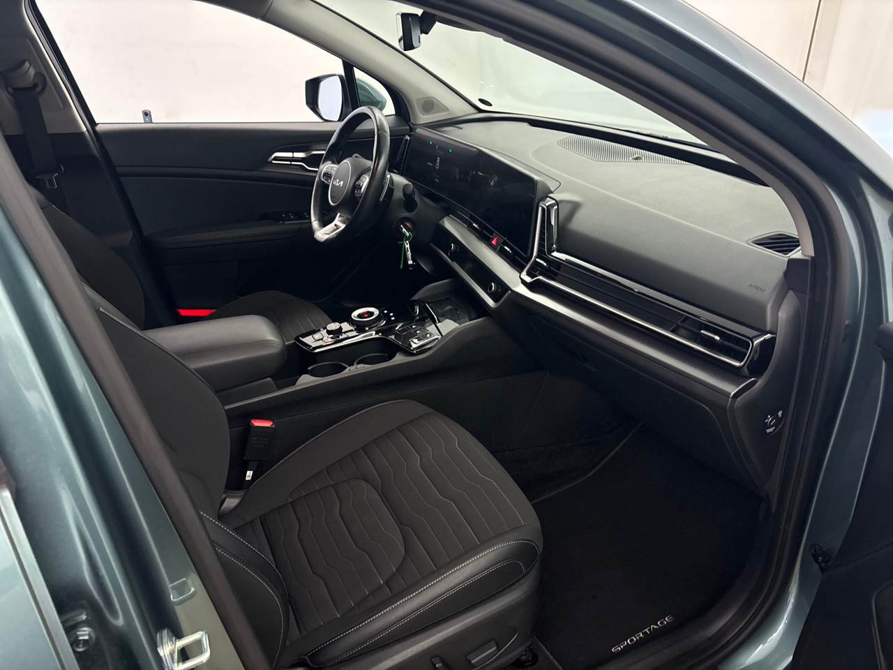 Kia Sportage 1.6 T-GDi 1.6 T-GDI AWD NAVI SHZ 5