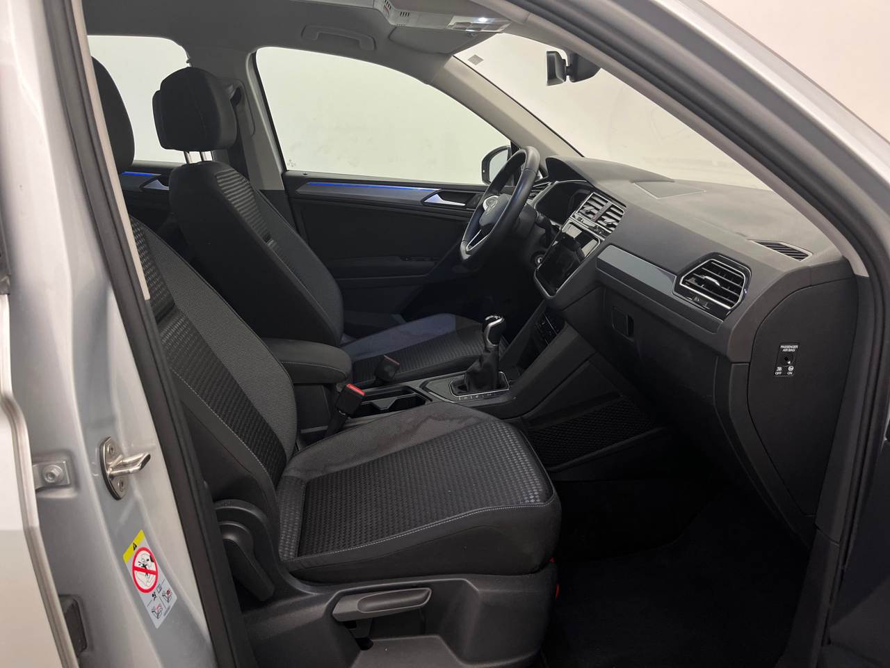Volkswagen Tiguan 2.0 TDI Life NAVI LED SHZ HUD H&K 6