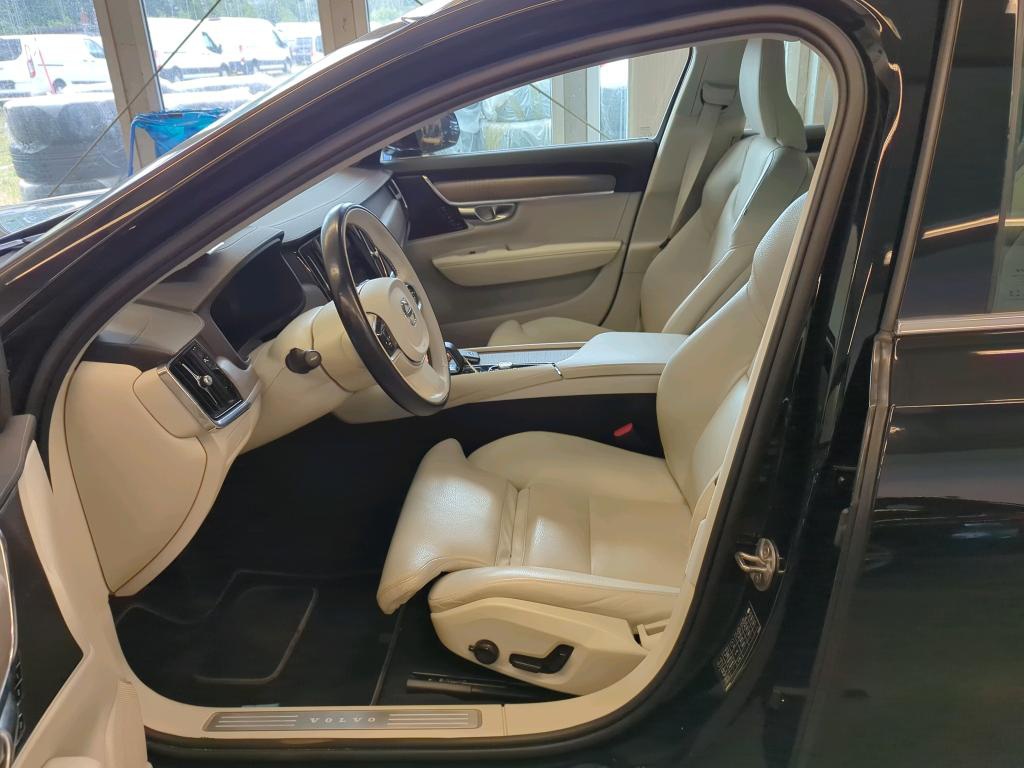 Volvo V90 B4 D Navi LED Leder RFK 4xSHZ 6