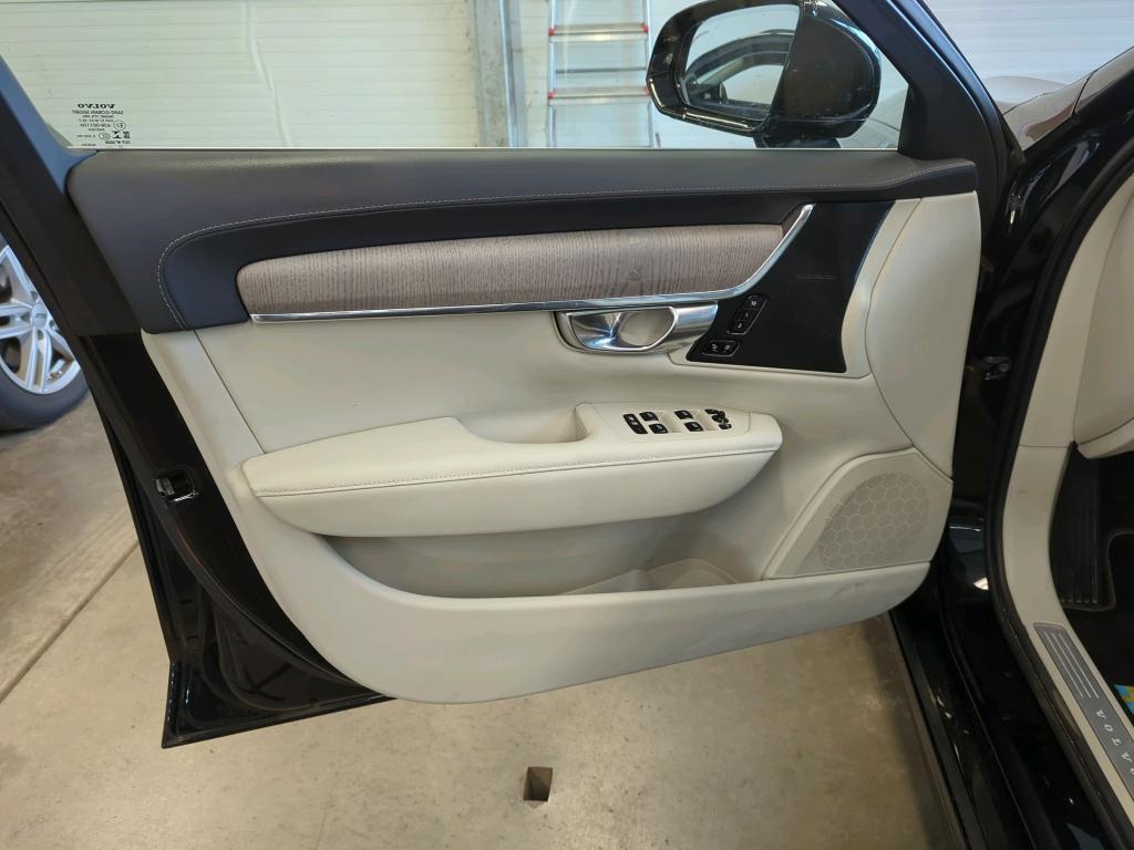 Volvo V90 B4 D Navi LED Leder RFK 4xSHZ 10
