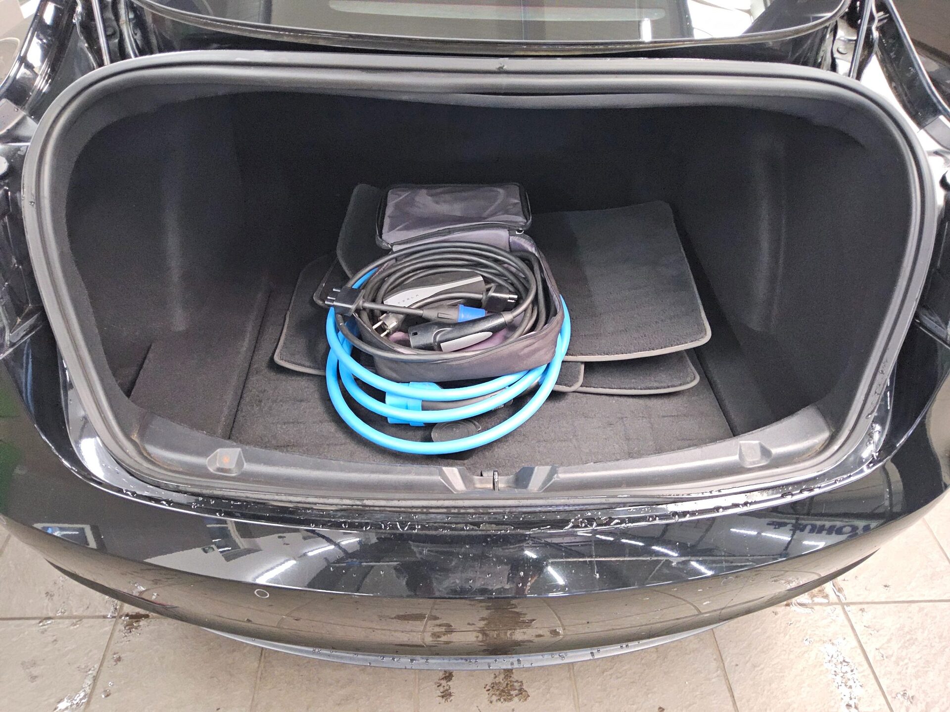 Tesla Model 3 Navi LED Pano Leder RFK 11