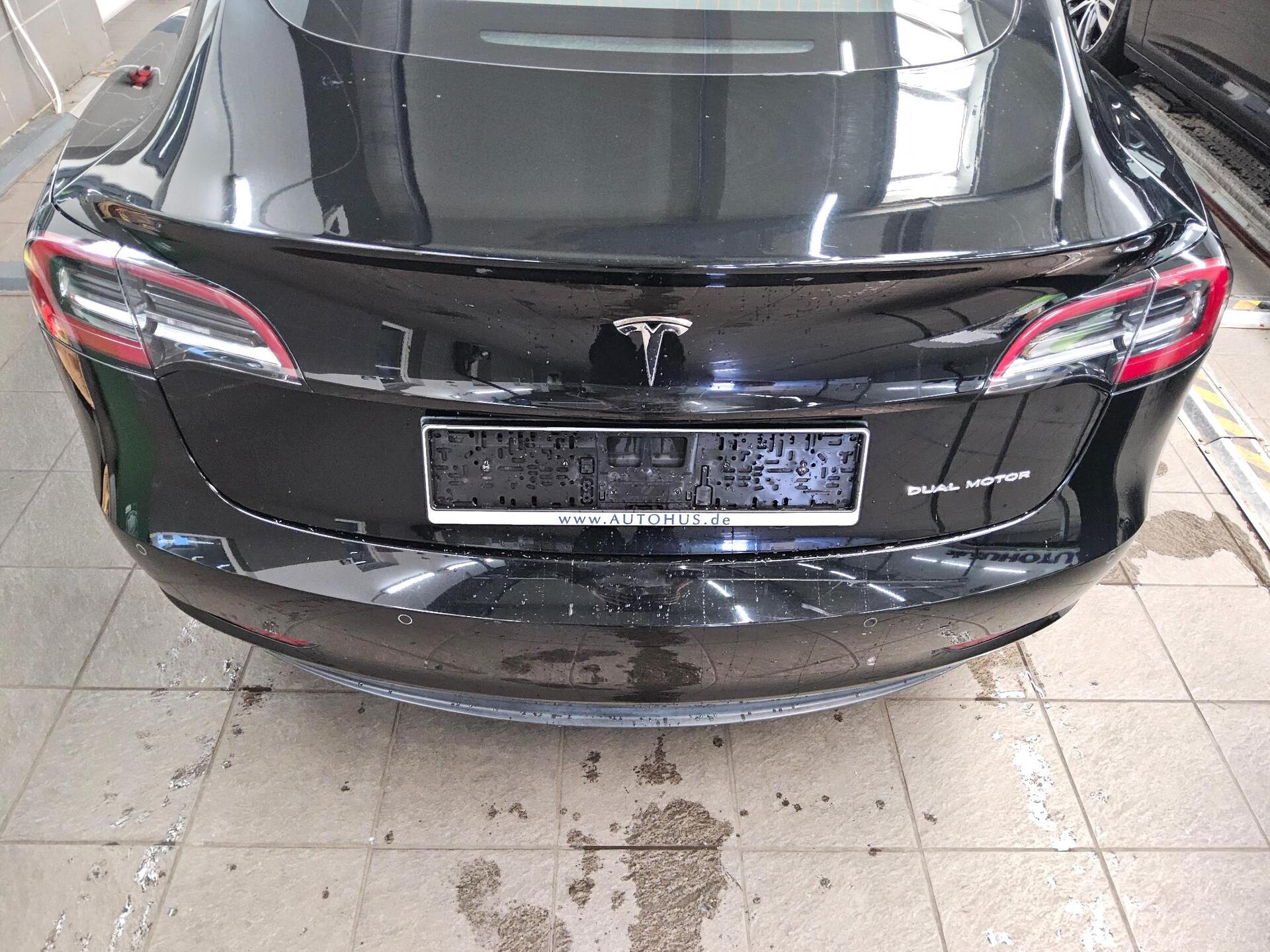 Tesla Model 3 Navi LED Pano Leder RFK 12