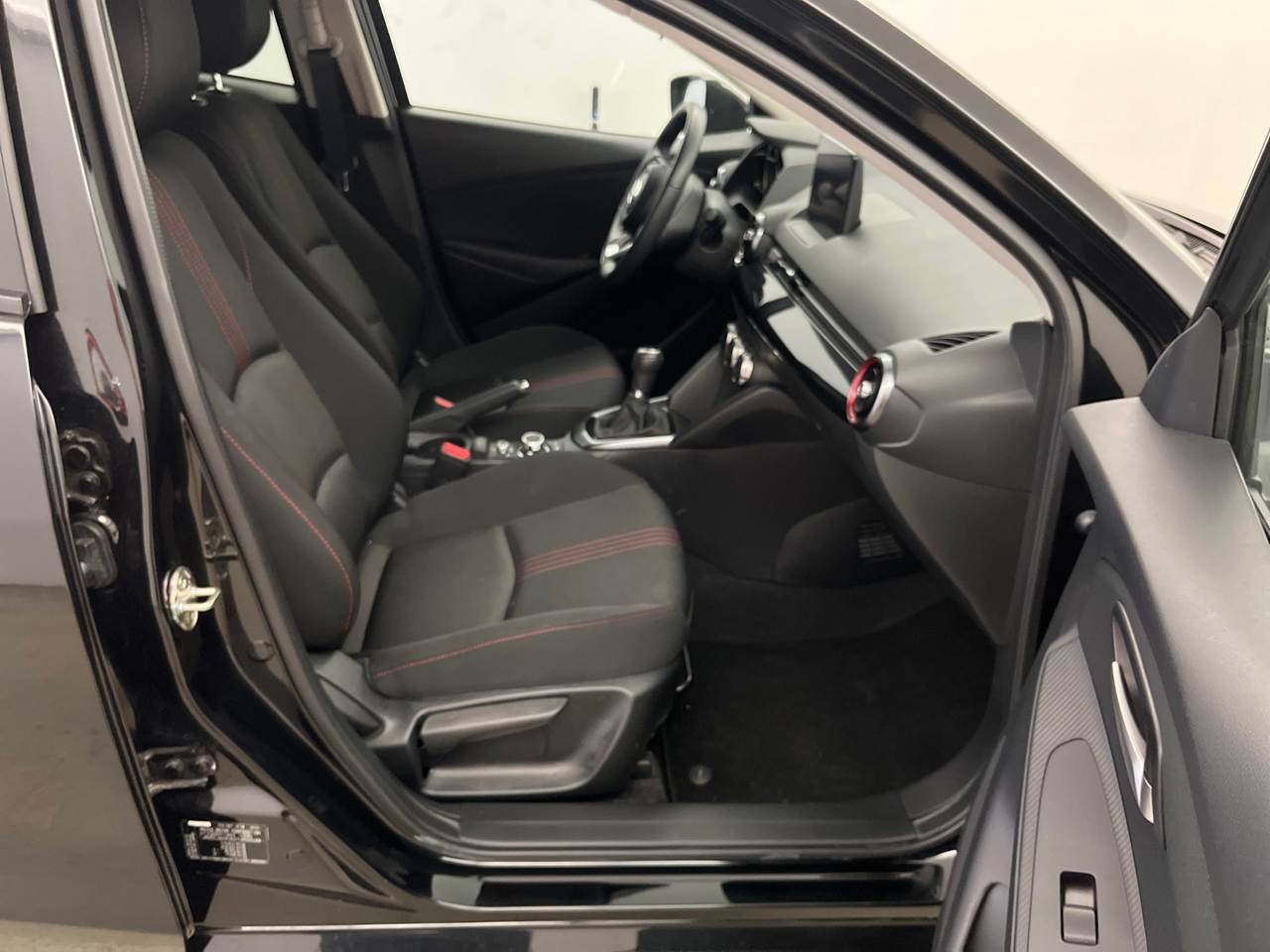 Mazda 2 SKYACTIV-G Hybrid AWD Homura Navi LED RFK SHZ CARPLAY 5