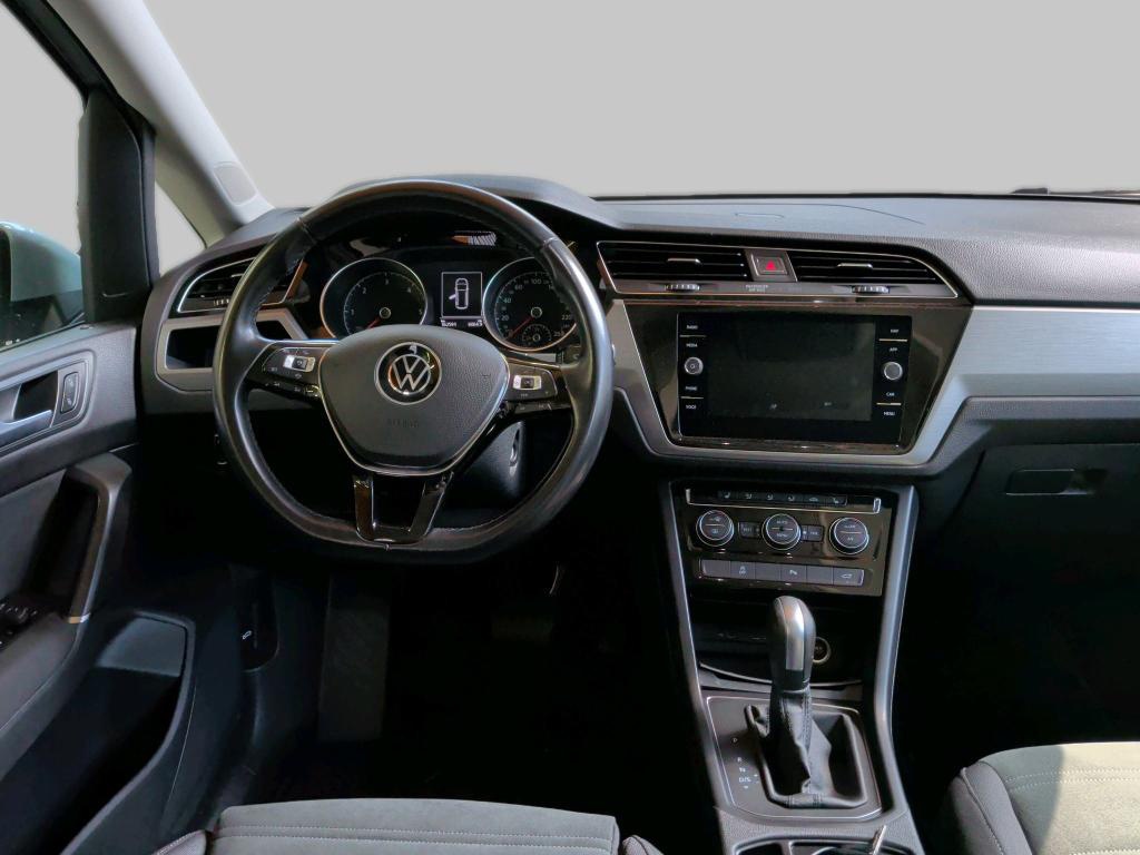 Volkswagen Touran 2.0 TDI Comf. Navi AHK RFK ACC 5