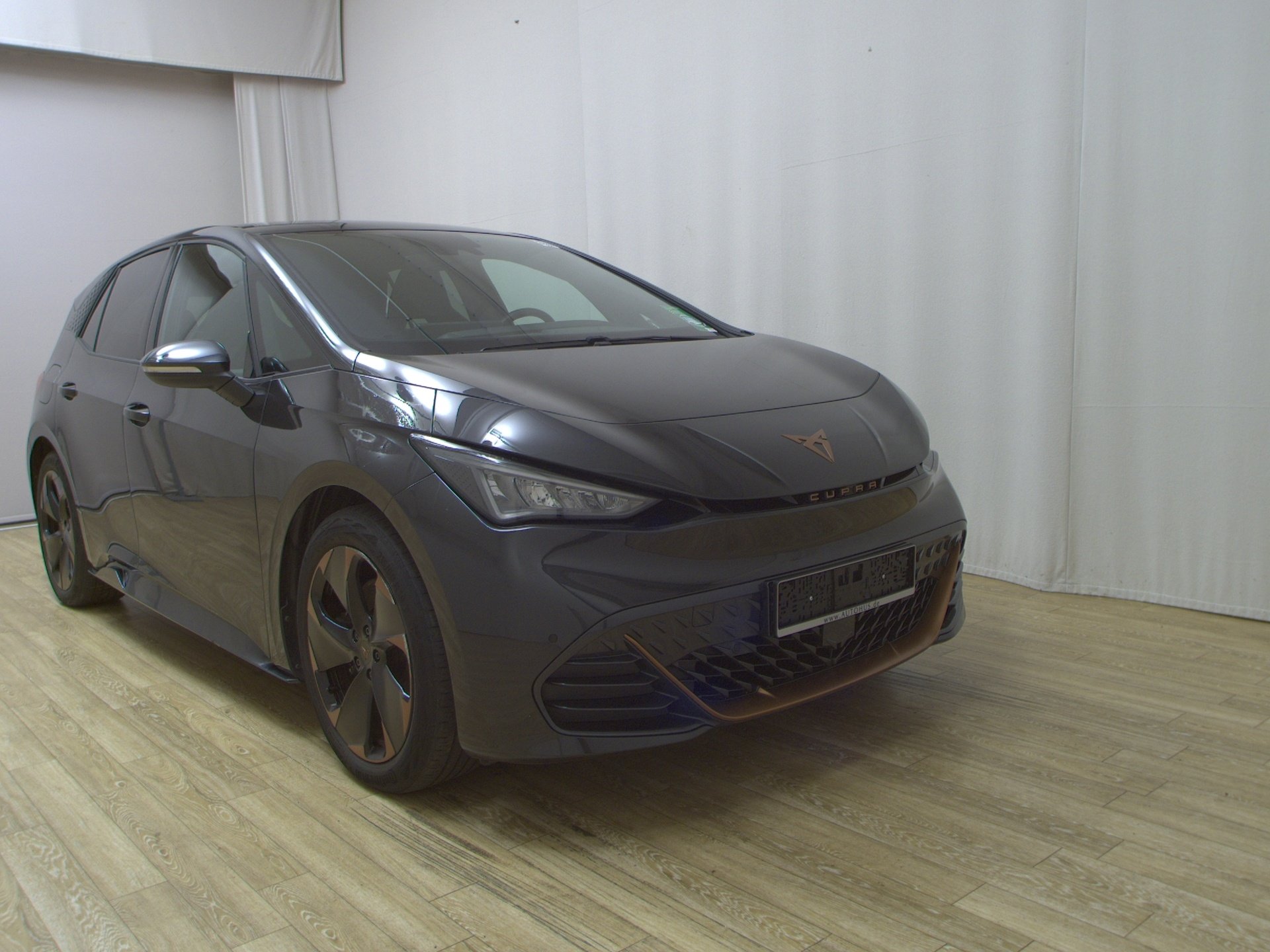 Cupra Born Navi LED RFK ACC PDC 3