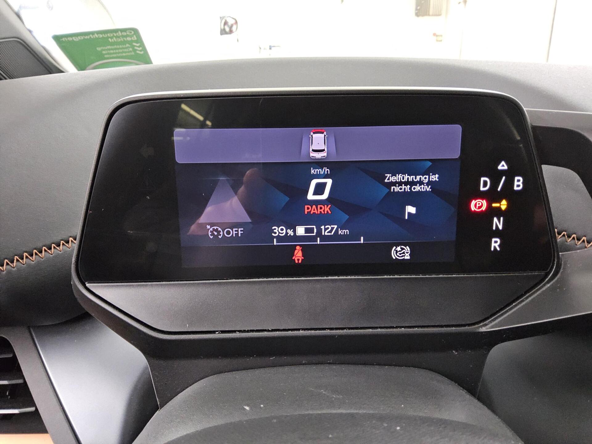 Cupra Born Navi LED RFK ACC PDC 8