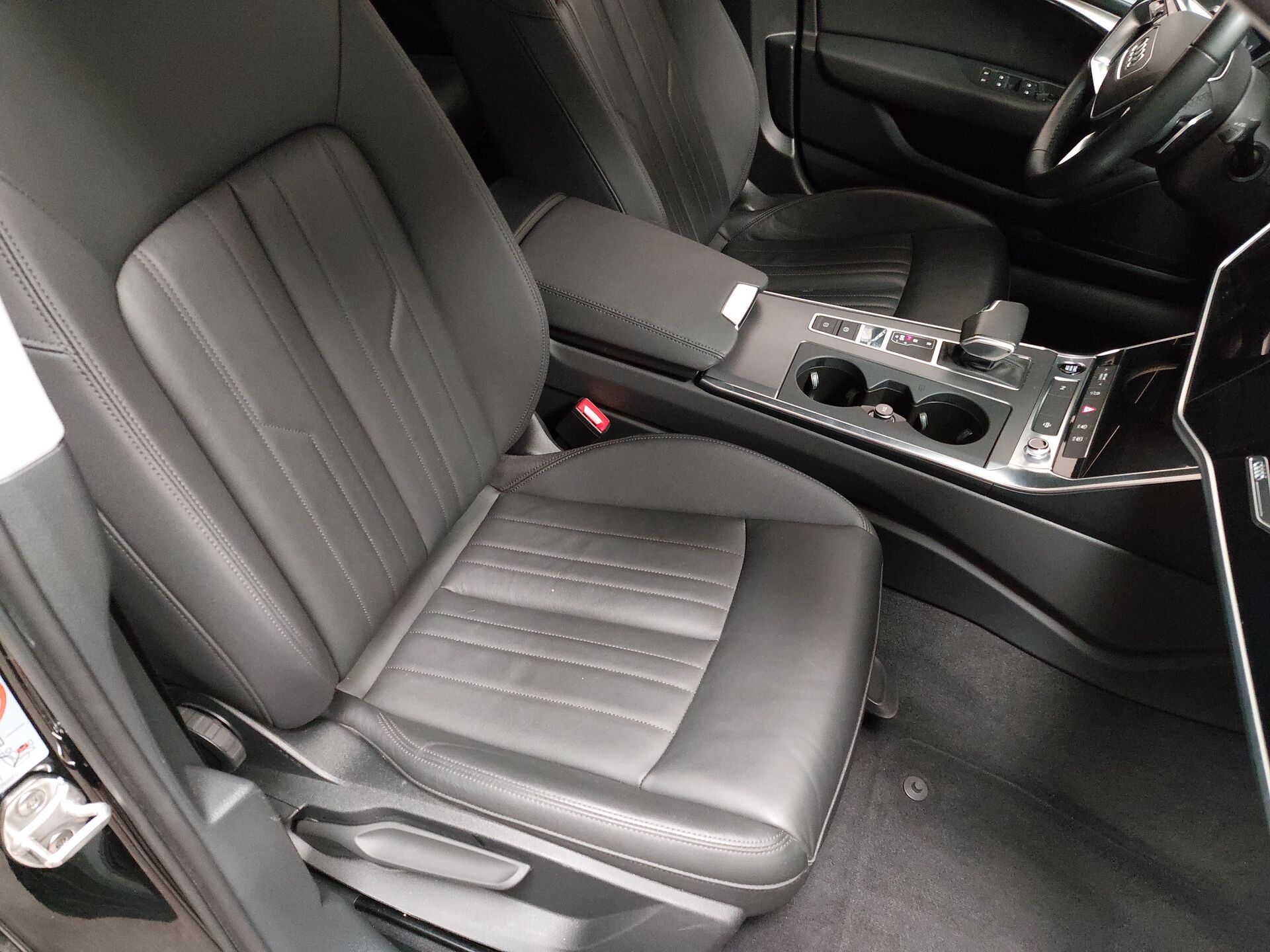 Audi A6 Avant 40 TDI Navi LED Shz Leder 15
