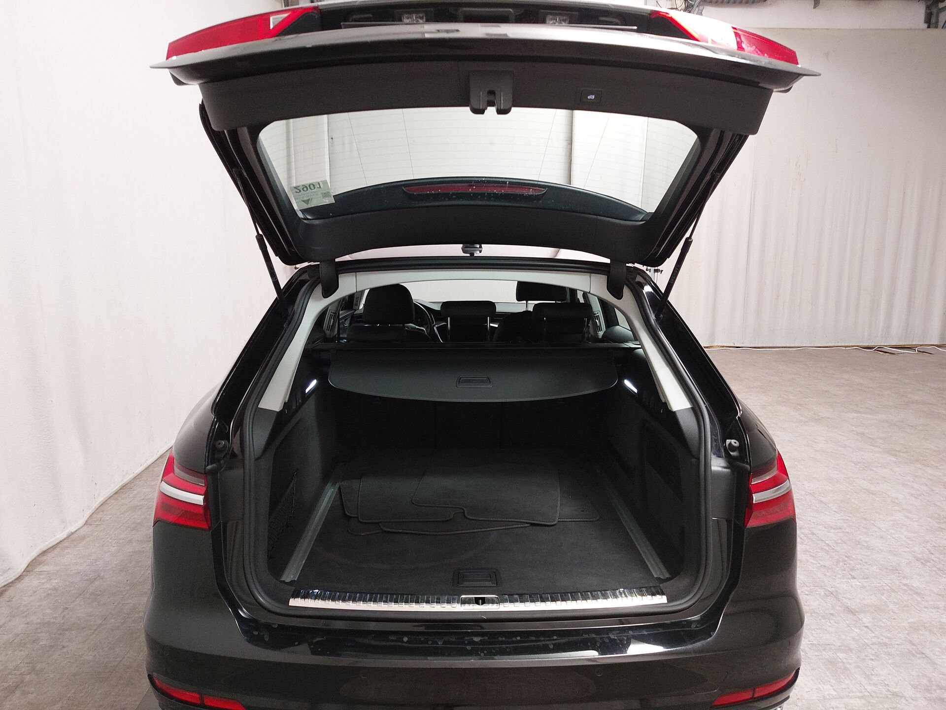 Audi A6 Avant 40 TDI Navi LED Shz Leder 19