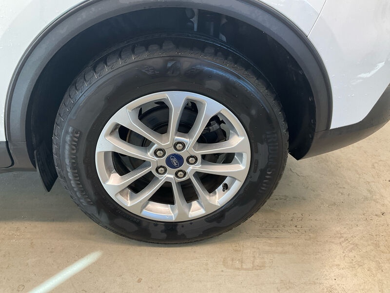 Ford Kuga 1.5 EB LEDER NAVI KLIMAAUT LED SHZ 12