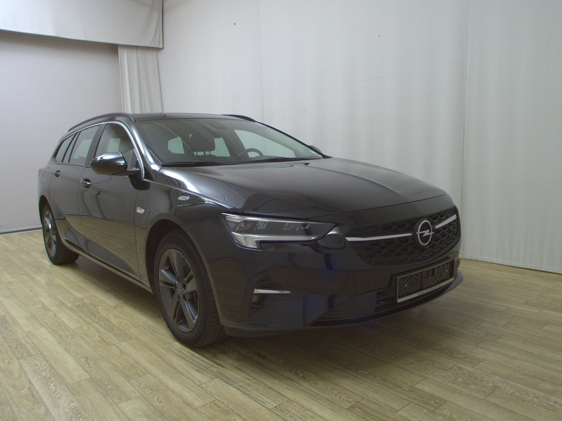 Opel Insignia ST 1.5 D Business Ed. Navi LED Pano RFK 3