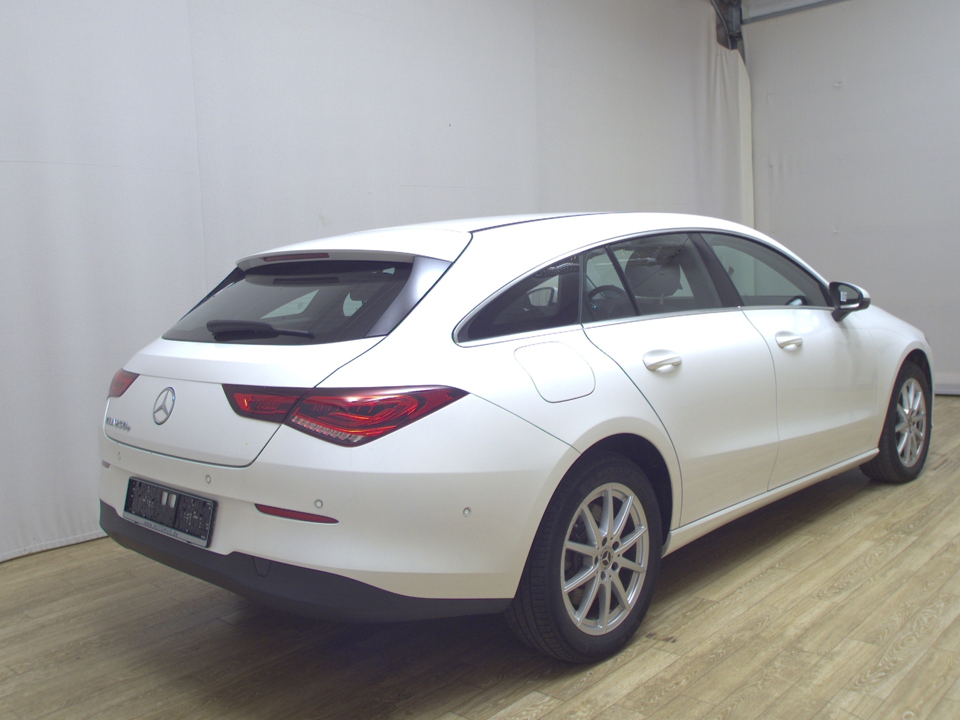Mercedes-Benz CLA 250 Shooting Brake e T-Leder Navi LED MBUX 4