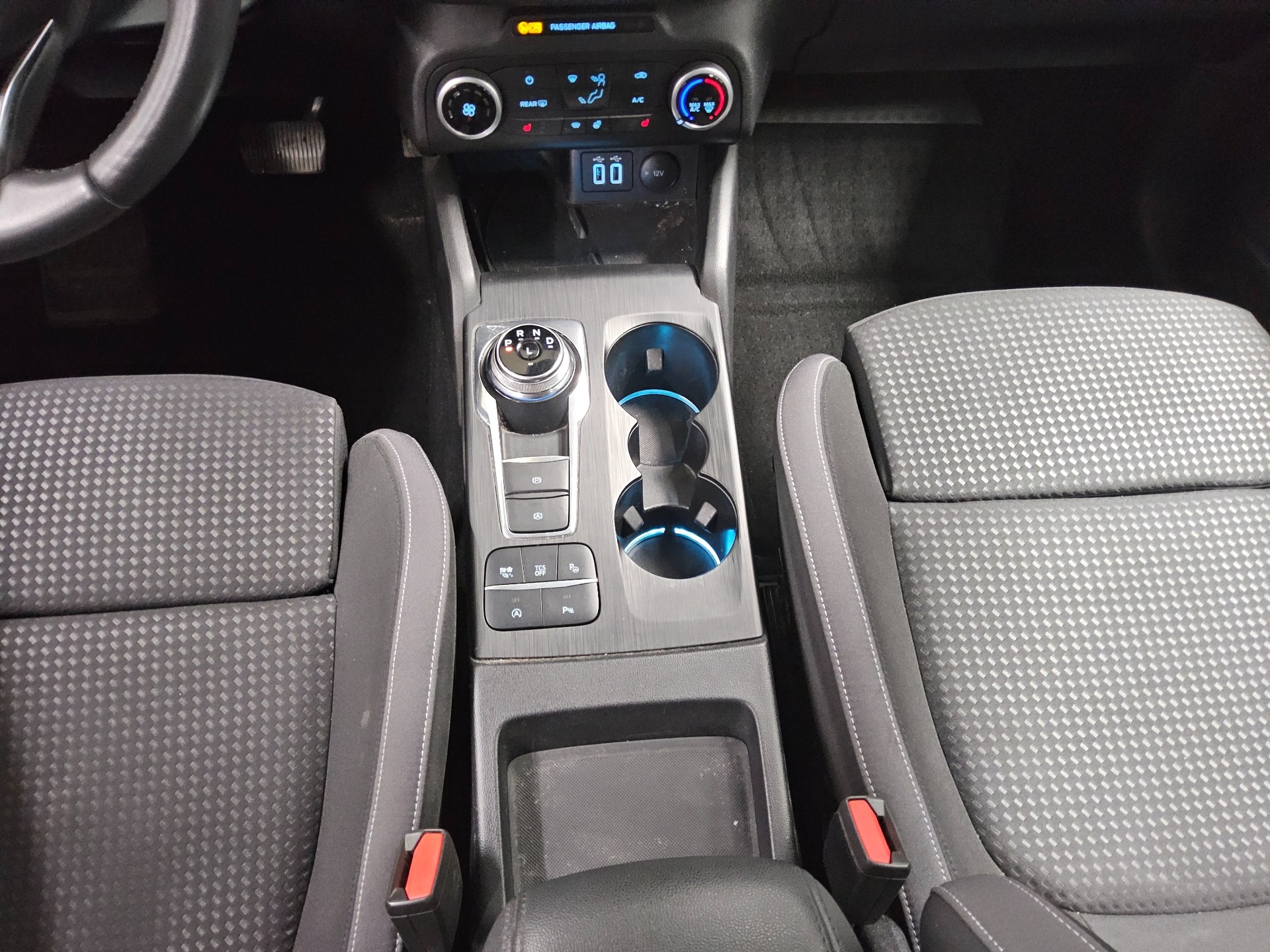 Ford Focus Turnier 2.0 EB Cool&Connect Navi LED RfK 6
