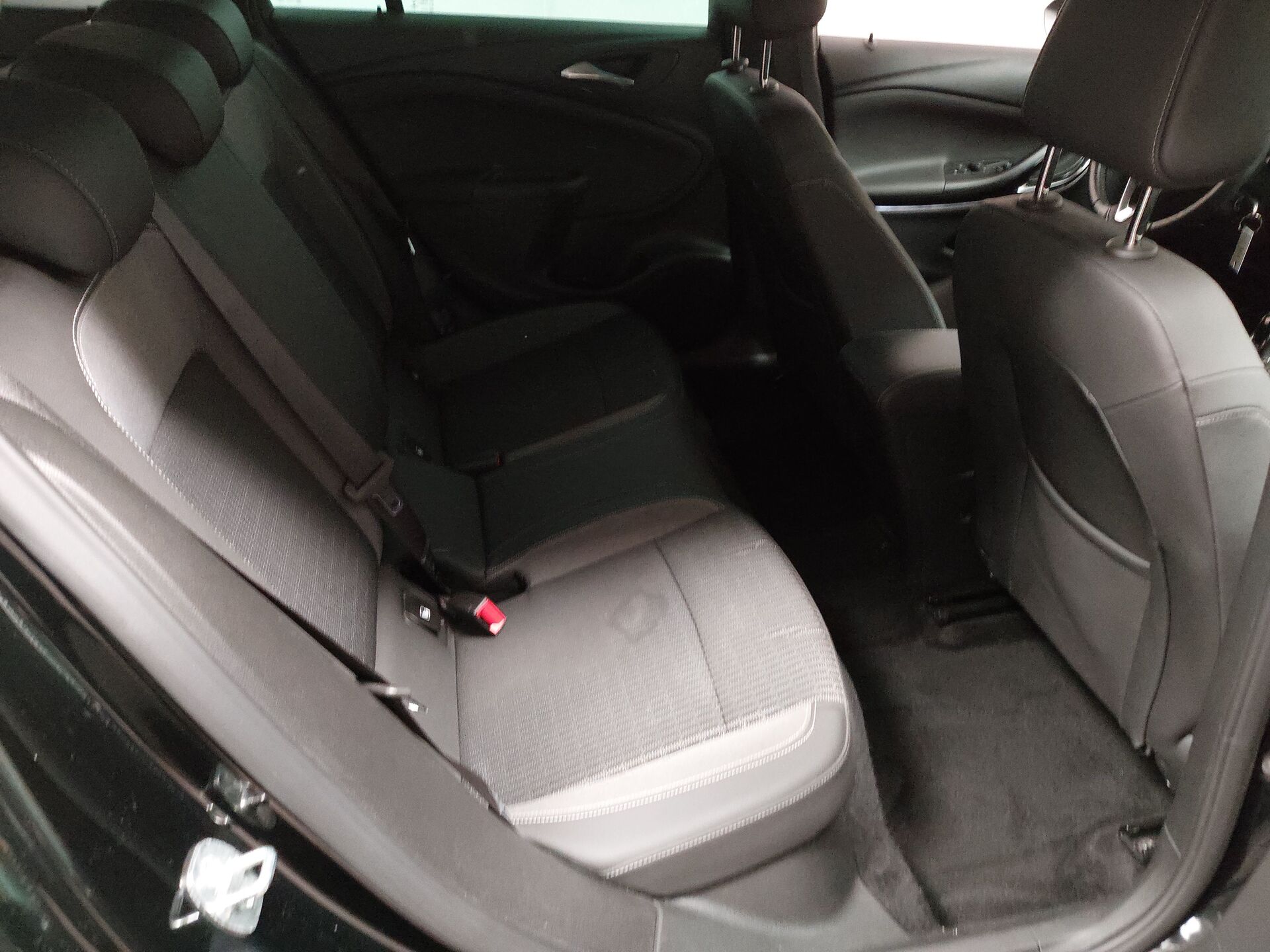 Opel Astra ST 1.5 D Elegance T-Leder Navi LED RFK 17