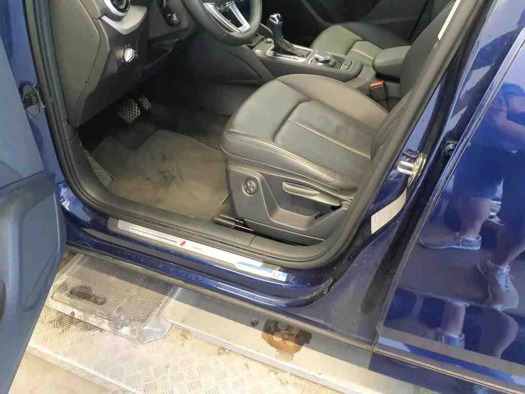 Audi Q2 S-Line LEDER NAVI LED VIRTUAL SOUND 7