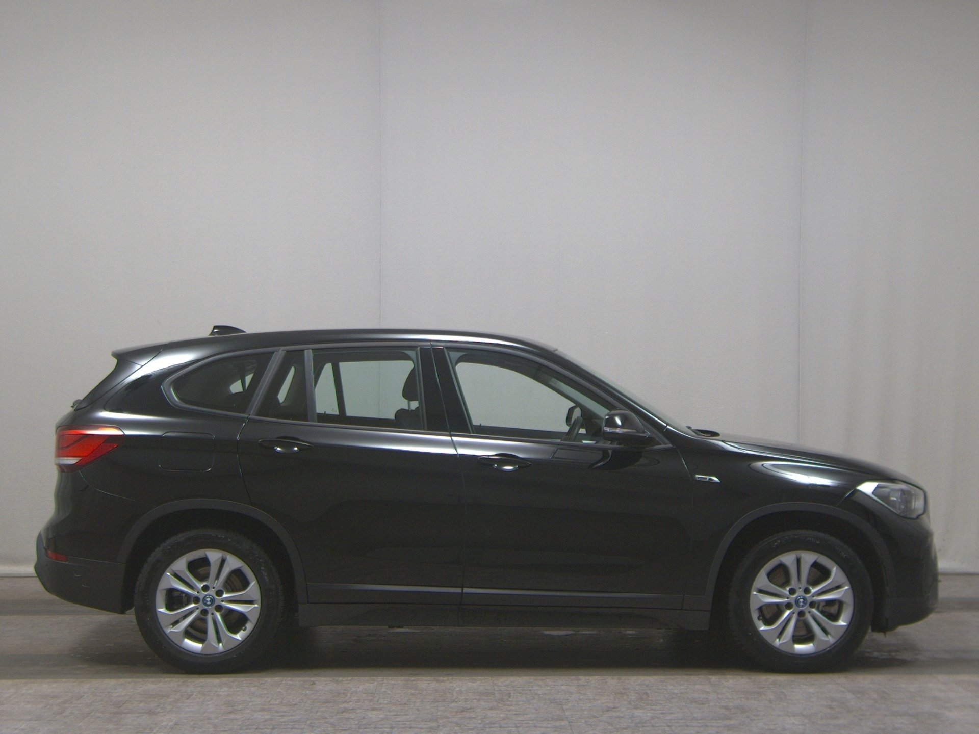 BMW X1 xDrive25e Advantage Navi LED PDC