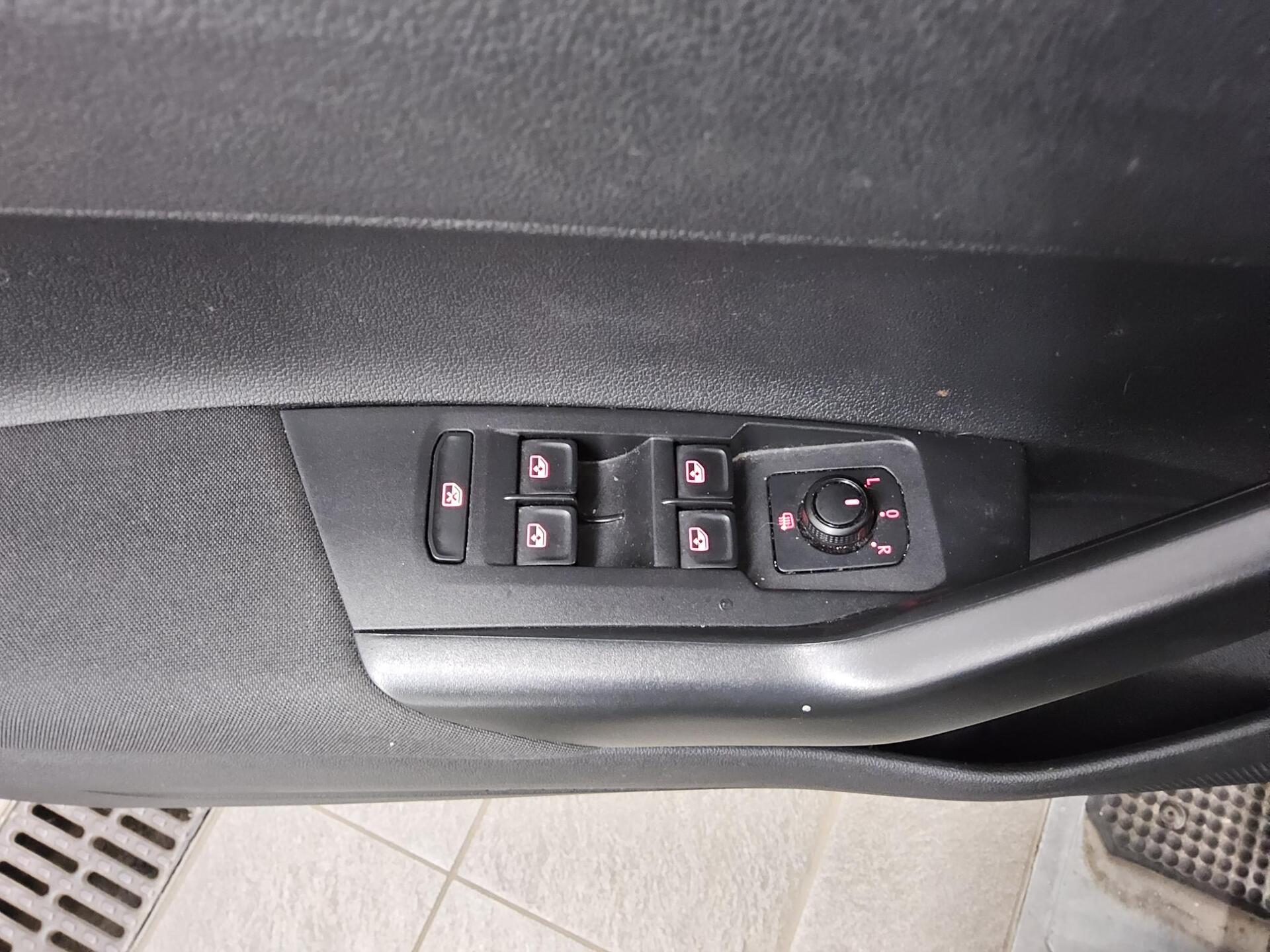 Volkswagen Polo 1.0 TSI Comf. Navi LED AID 10