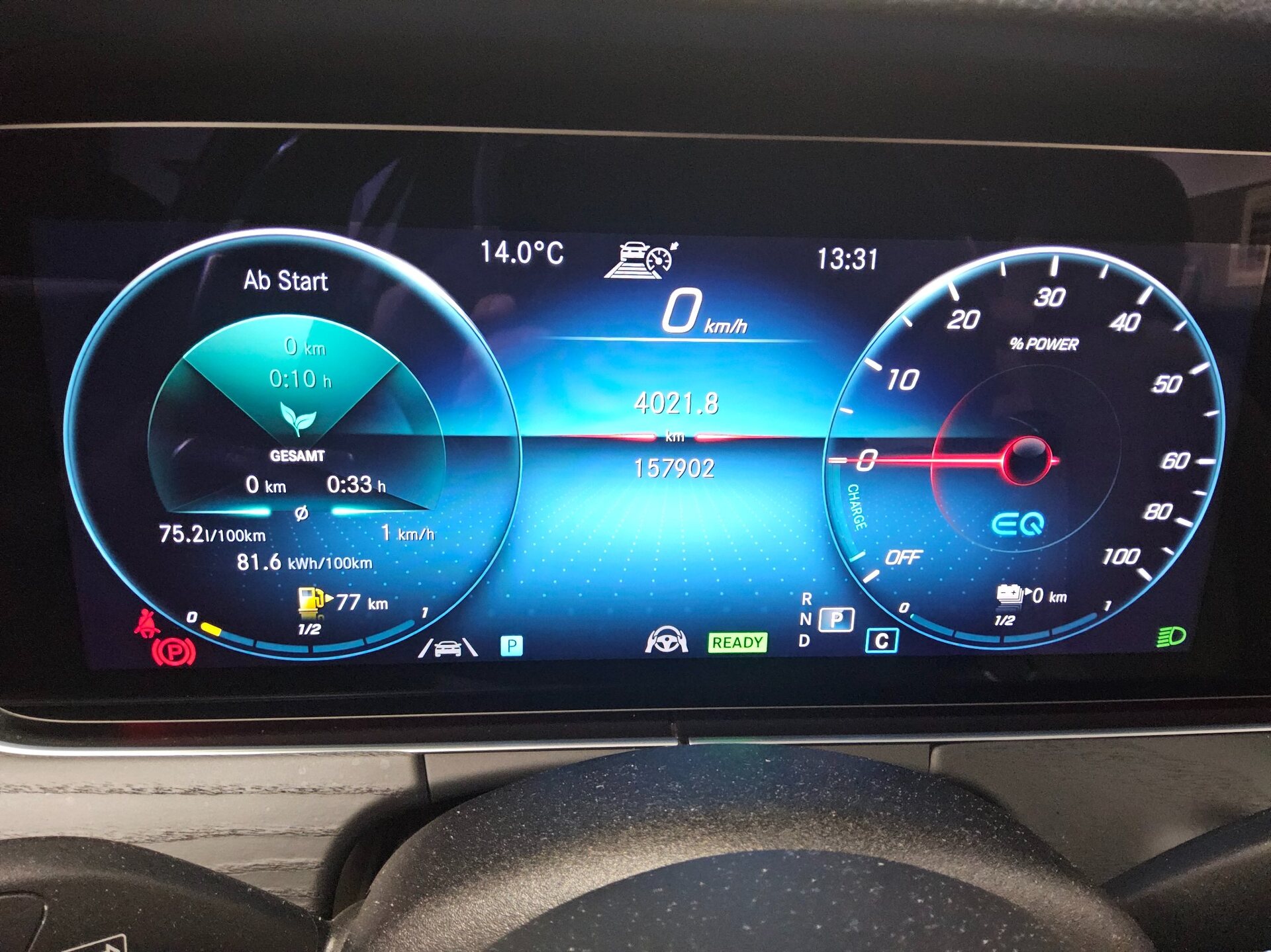 Mercedes-Benz E 300 T de Avantgarde T-Leder Navi LED RfK AHK 8