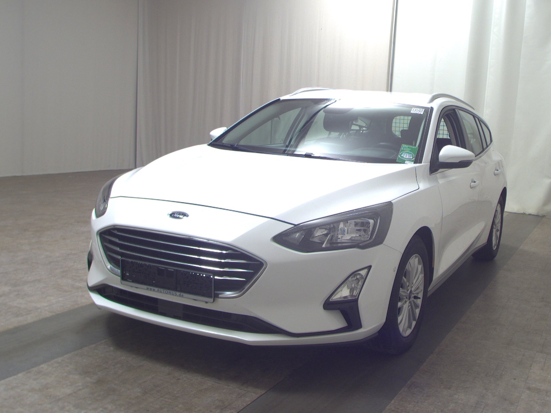 Ford Focus Turnier 1.5 EB Titanium Navi RFK Shz 2