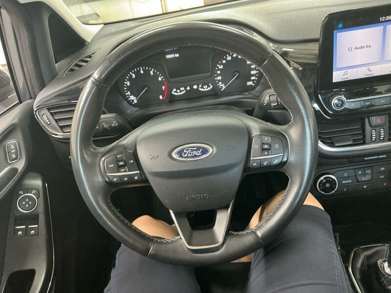 Ford Fiesta 1.0 EB LED SHZ 9