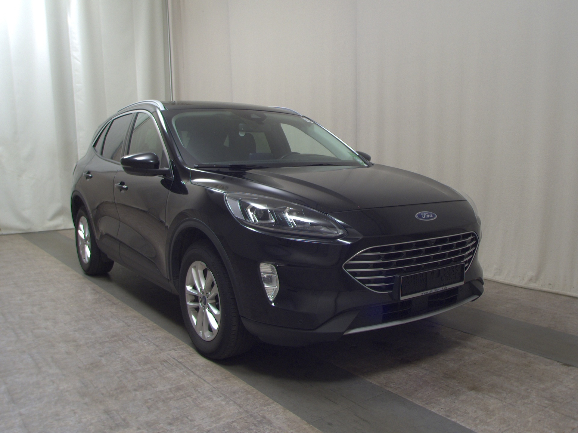 Ford Kuga 2.0 EB Titanium X Navi LED DigiTacho Pano HuD AHK 3