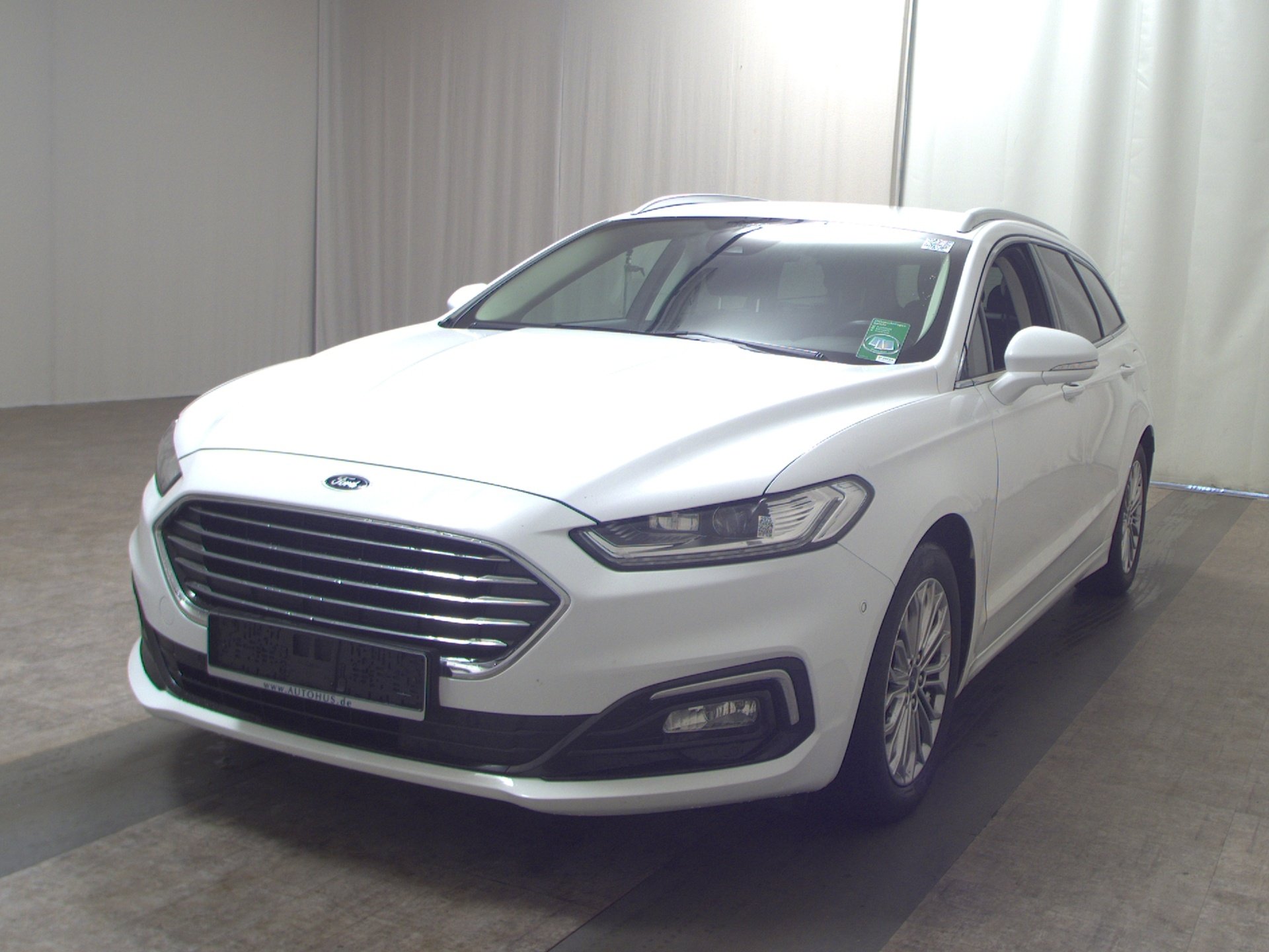 Ford Mondeo Turnier 2.0 EB Titanium Navi LED ACC DAB 2