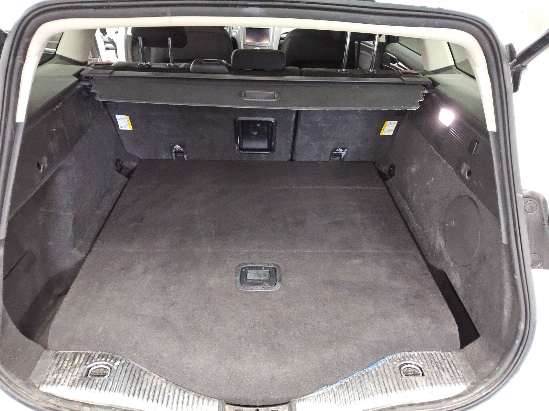 Ford Mondeo Turnier 2.0 EB Titanium Navi LED ACC DAB 11