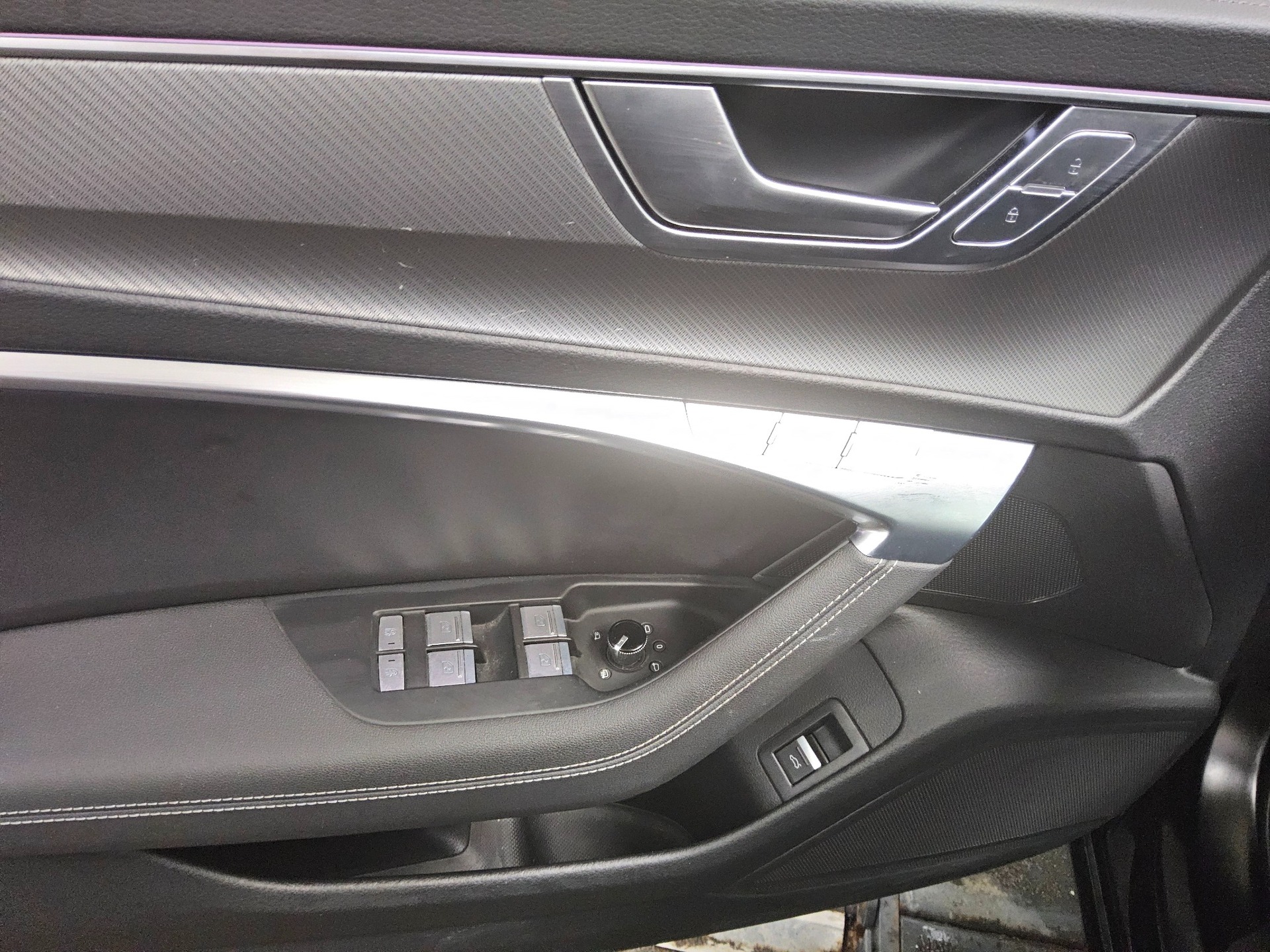 Audi A6 Avant 35 TDI design Leder Navi LED vc RfK ACC 10