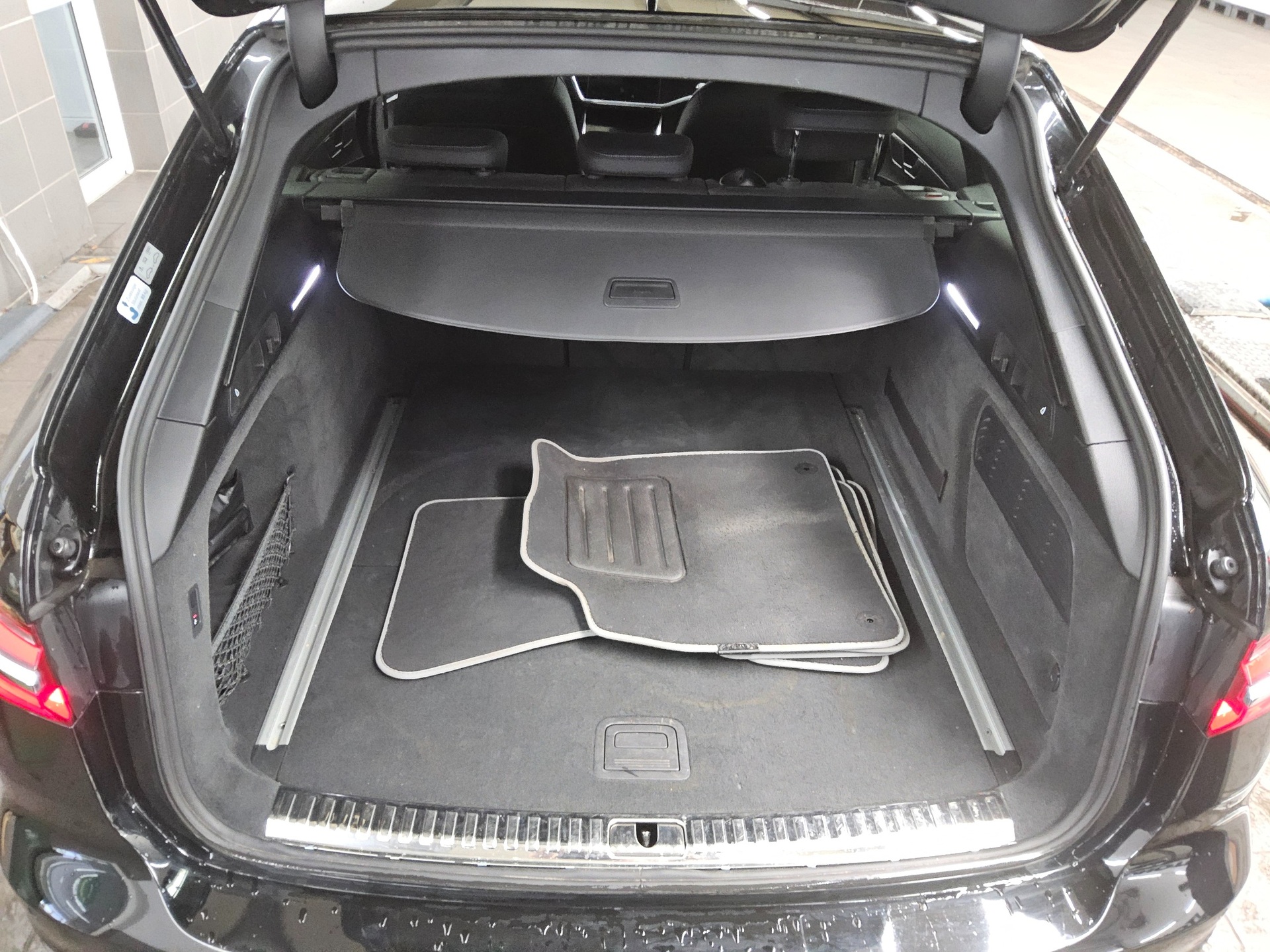 Audi A6 Avant 35 TDI design Leder Navi LED vc RfK ACC 12