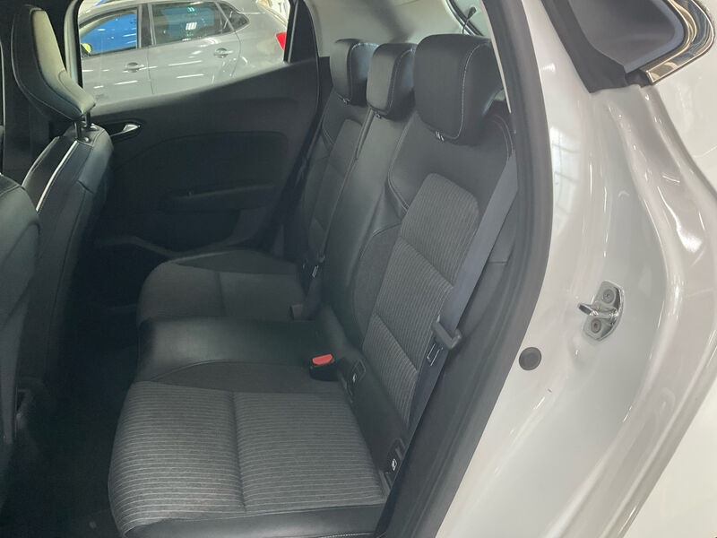 Renault Clio 1.3 TCe NAVI KLIMAAUT LED SHZ PDC 11