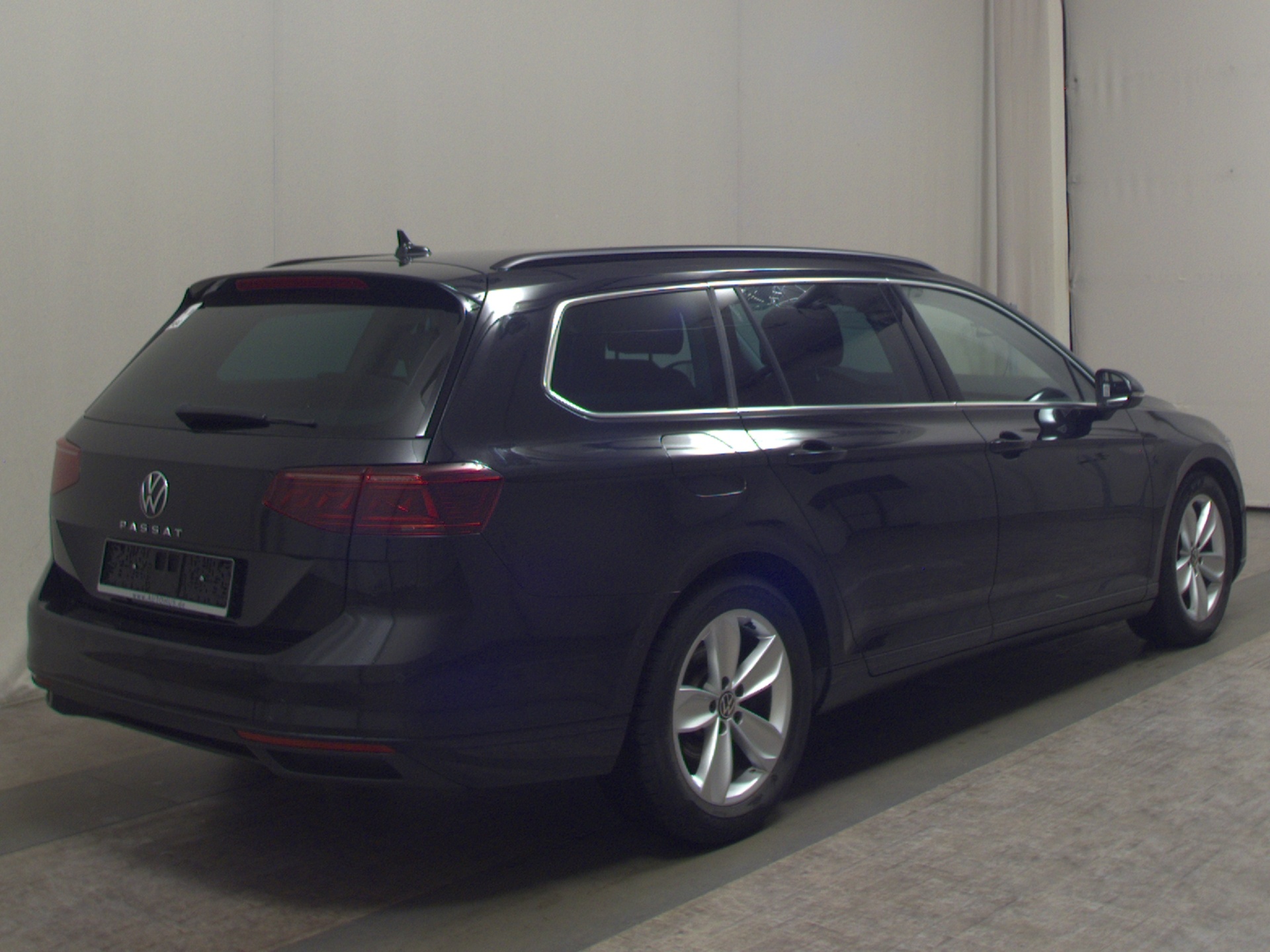 Volkswagen Passat Variant 2.0 TDI Business Navi IQ.Light RFK 4