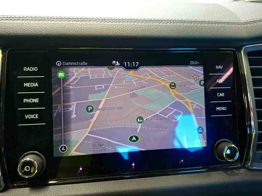 Skoda Kodiaq 2.0 TDI Ambition Navi LED Shz vc RFK 9