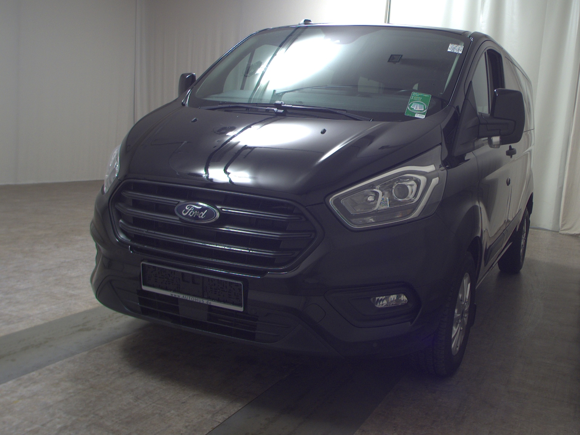 Ford Transit Custom 2.0 TDCi Trend L1 5-Sitze Navi 2