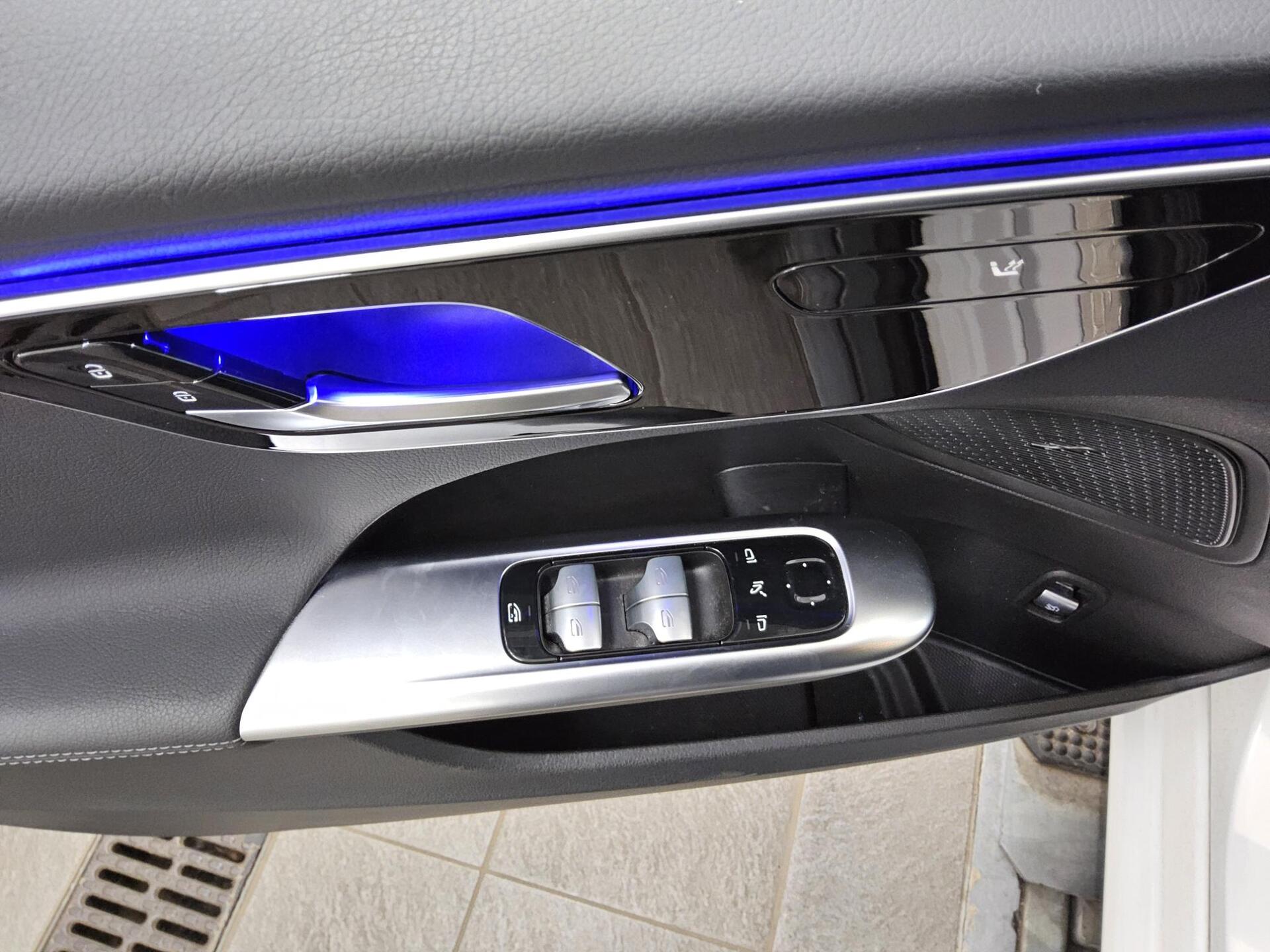 Mercedes-Benz C 200 T d Avantgarde Night Navi LED AHK RfK 10