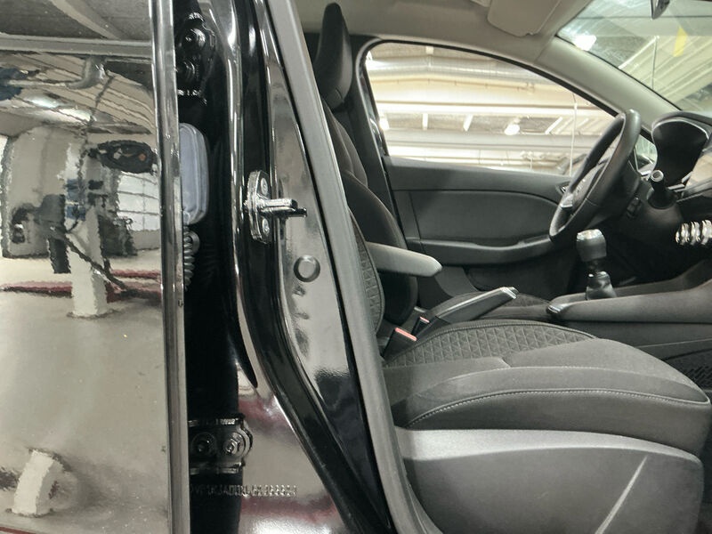 Renault Clio 1.0 7