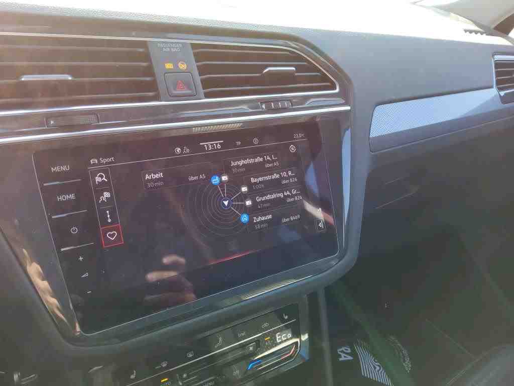Volkswagen Tiguan 1.4 TSI e Active NAVI SHZ LED ACC AHK 9