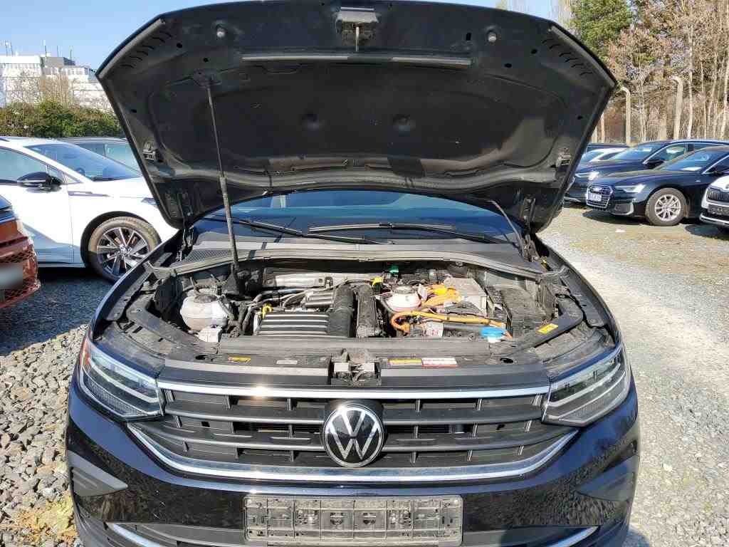 Volkswagen Tiguan 1.4 TSI e Active NAVI SHZ LED ACC AHK 11
