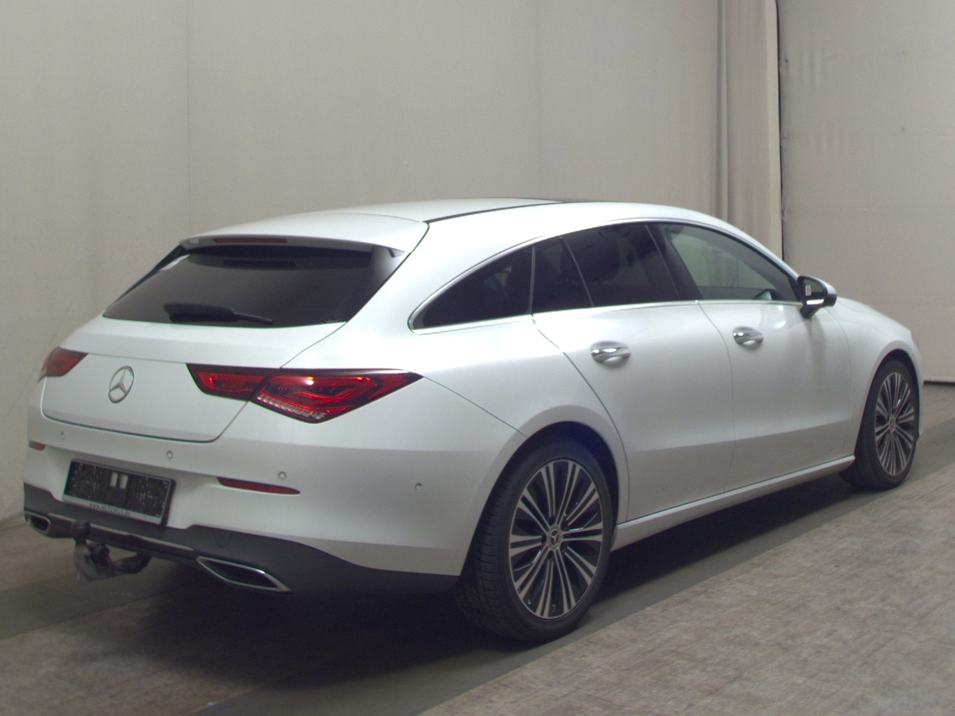 Mercedes-Benz CLA 220 d SB Progressive Navi MB-LED MBUX+ Pano 4