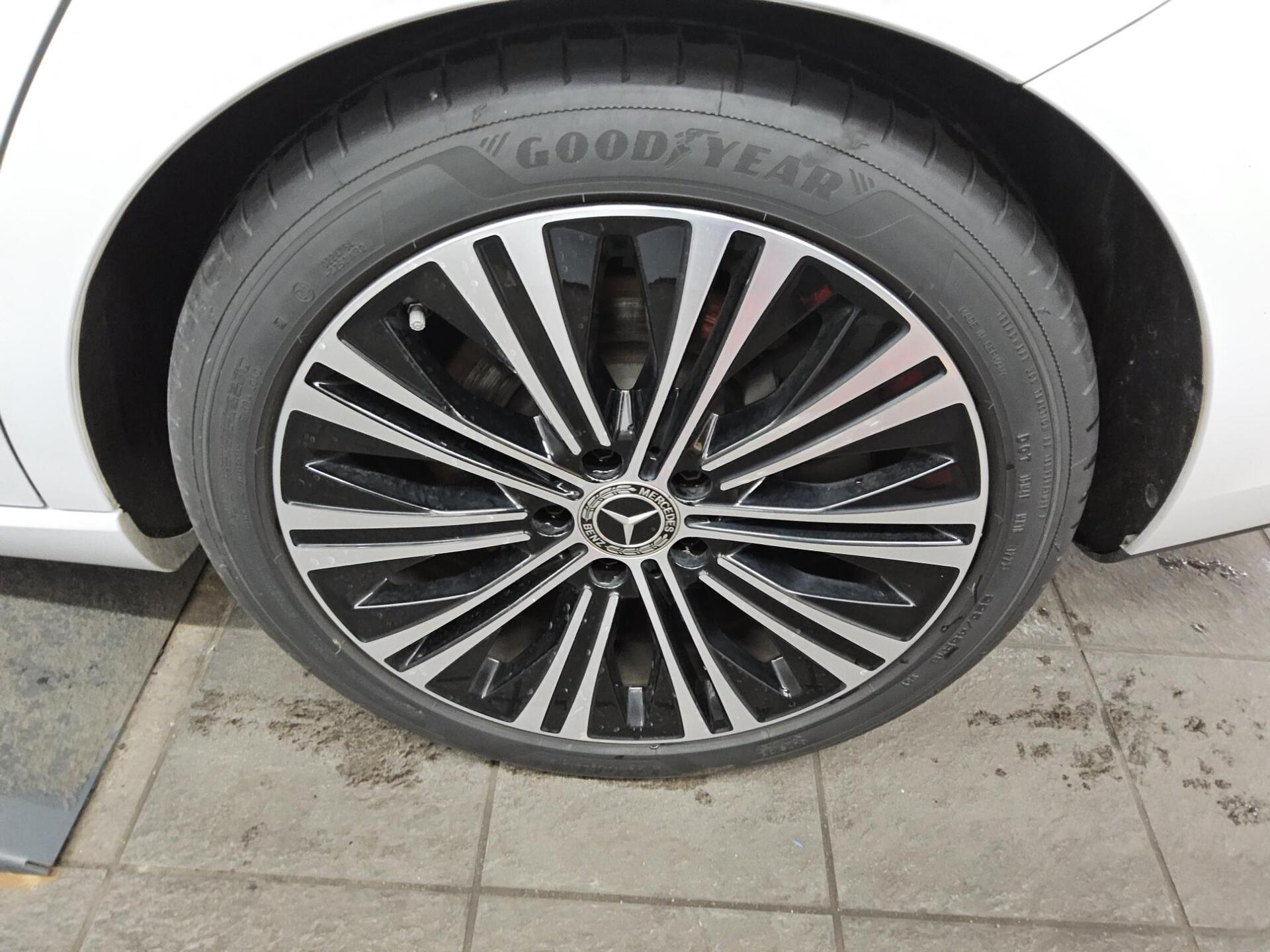 Mercedes-Benz CLA 220 d SB Progressive Navi MB-LED MBUX+ Pano 11