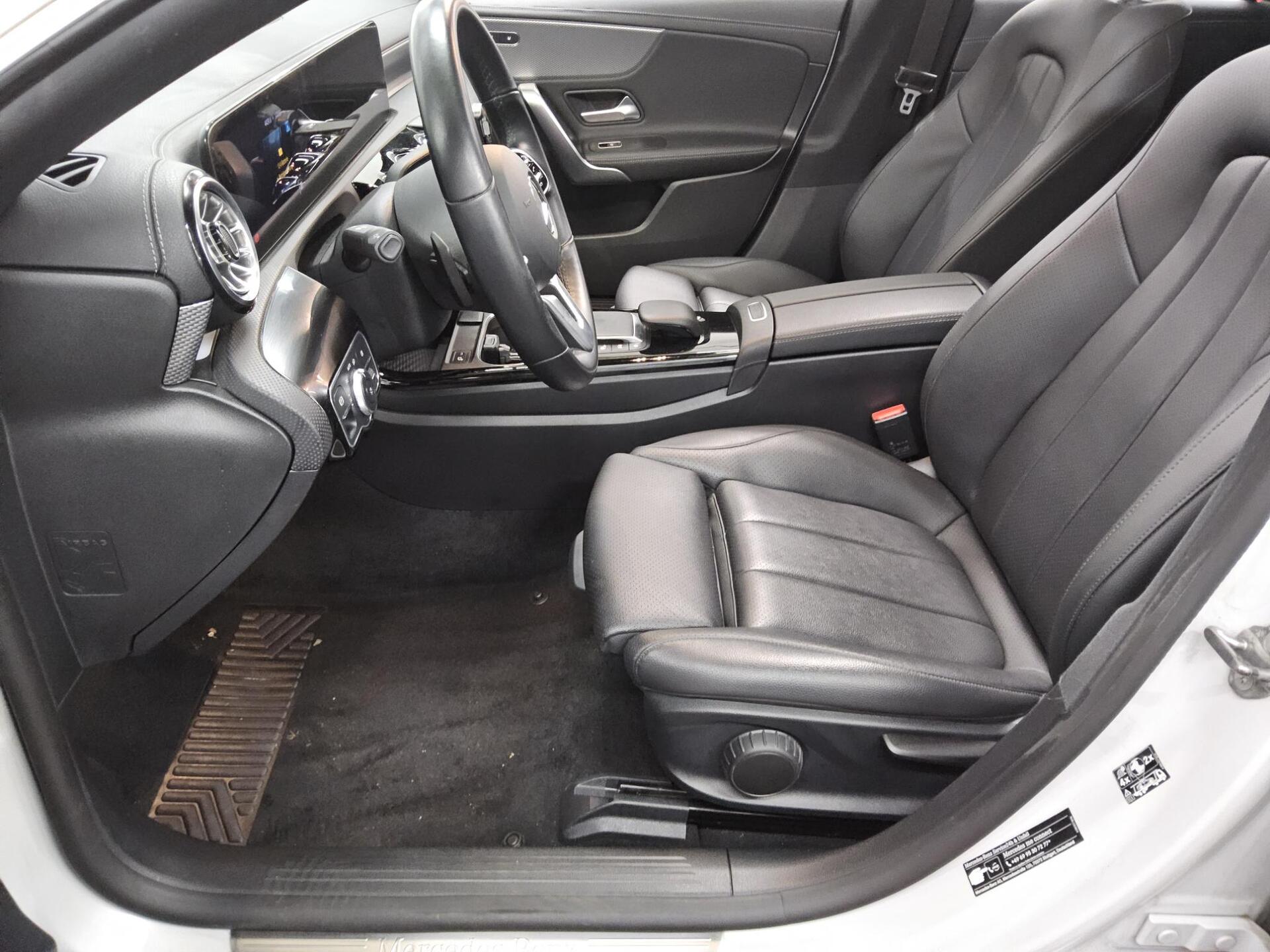 Mercedes-Benz CLA 220 d SB Progressive Navi MB-LED MBUX+ Pano 9