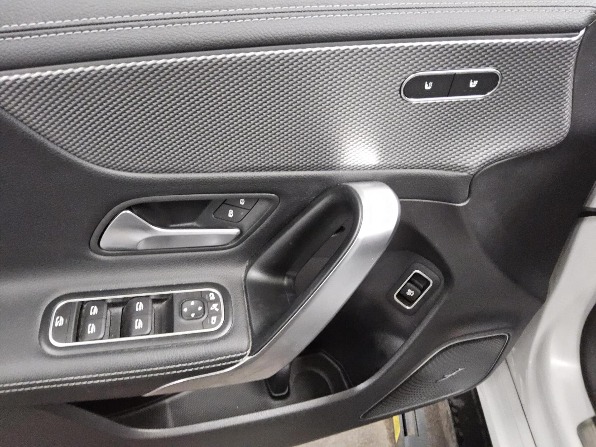 Mercedes-Benz CLA 220 d SB Progressive Navi MB-LED MBUX+ Pano 10