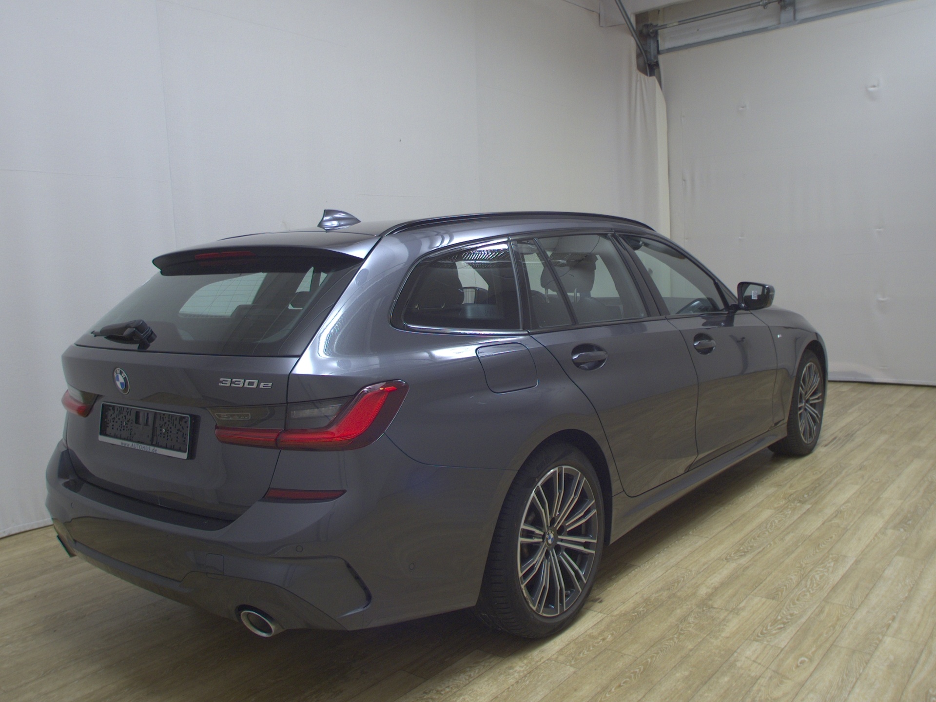 BMW 330e Touring M-Sport Navi LED LC-Pro HiFi 4