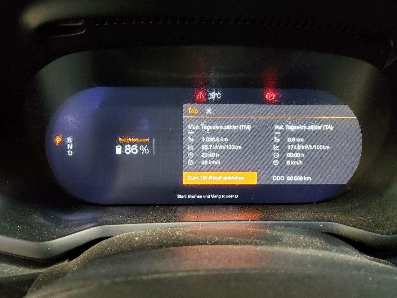 Polestar 2 Navi LED Pano RFK 4