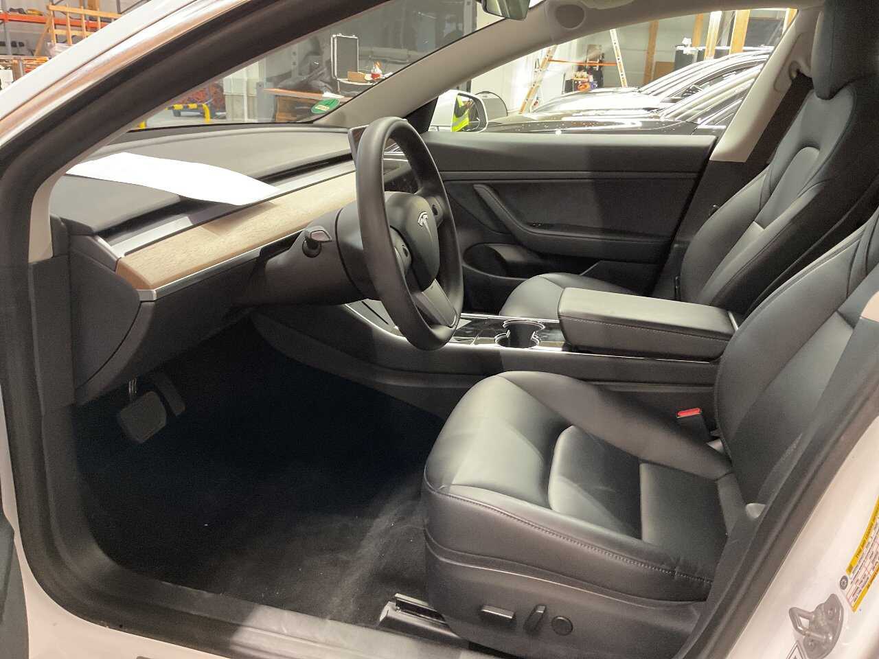 Tesla Model 3 LED PANO SHZ GSD KAMERA 7