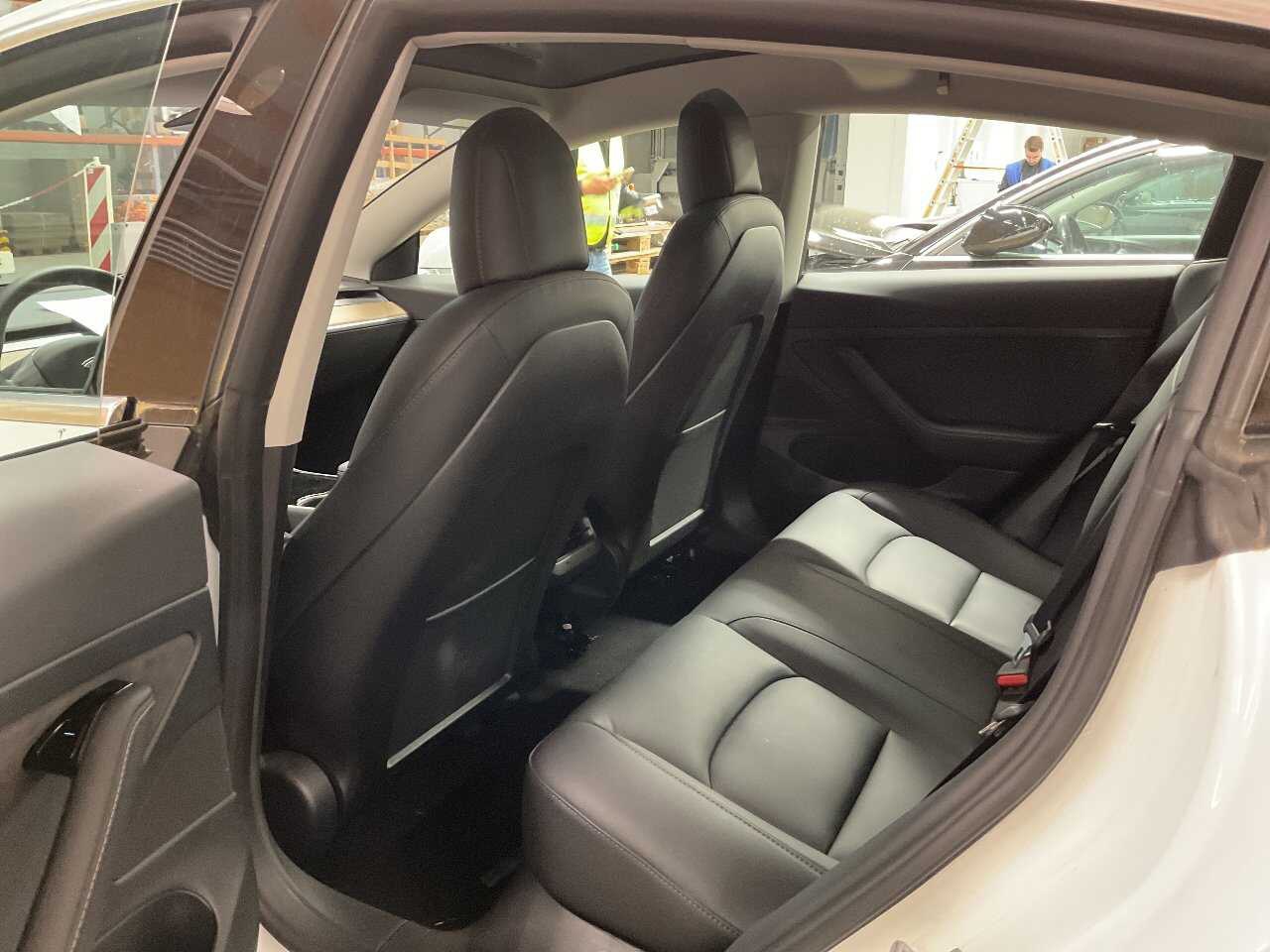 Tesla Model 3 LED PANO SHZ GSD KAMERA 8