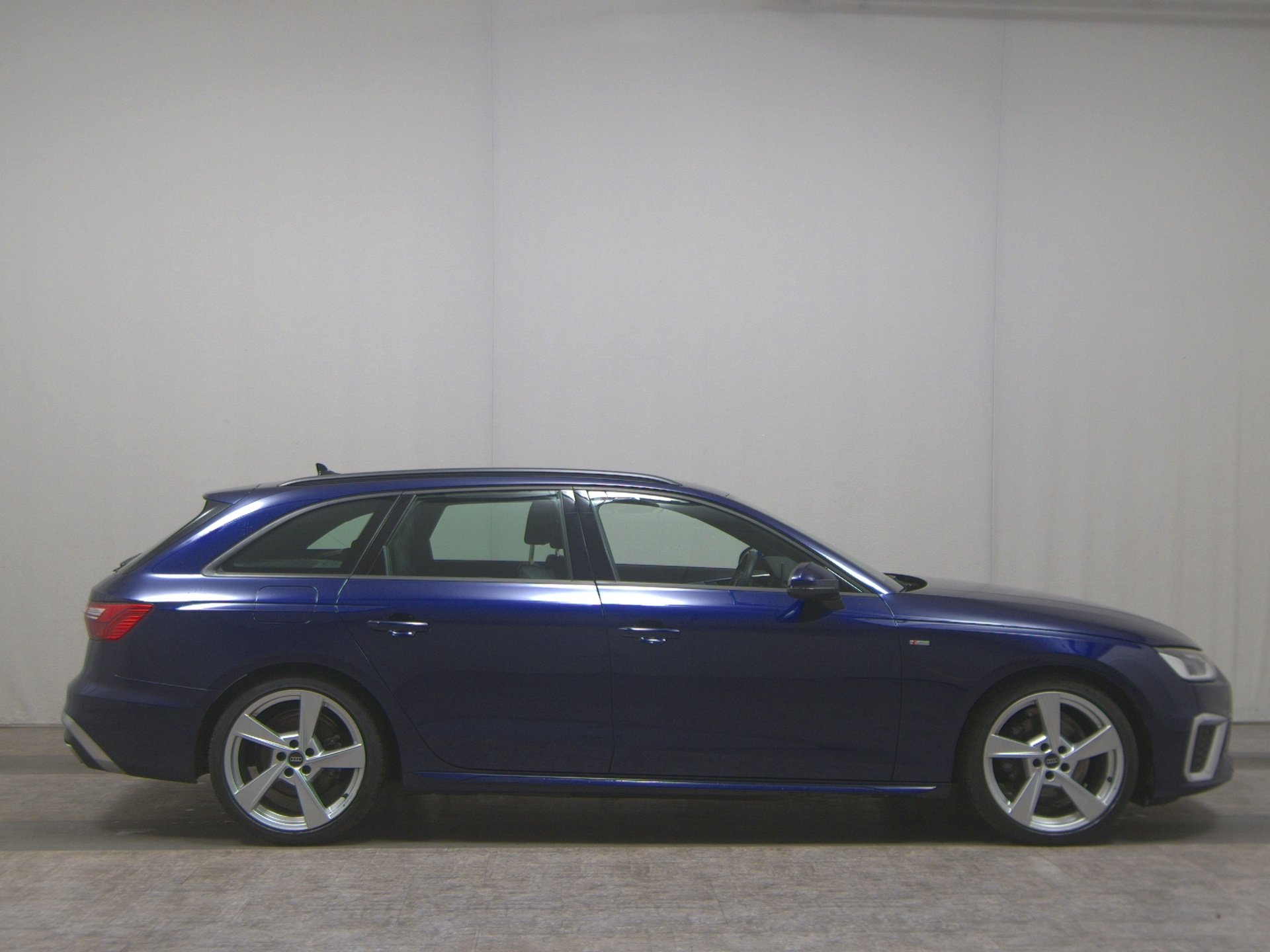 Audi A4 Avant 35 TDI S-Line T-Leder Navi LED B&O RfK
