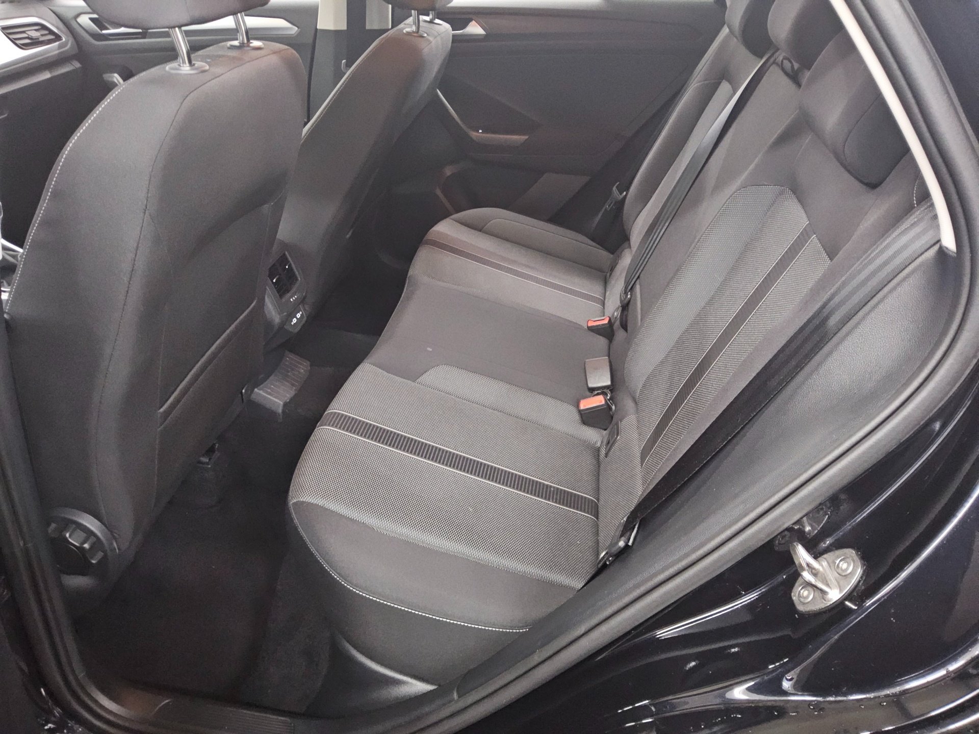 Volkswagen T-Roc 1.0 TSI Life Navi LED AID 13